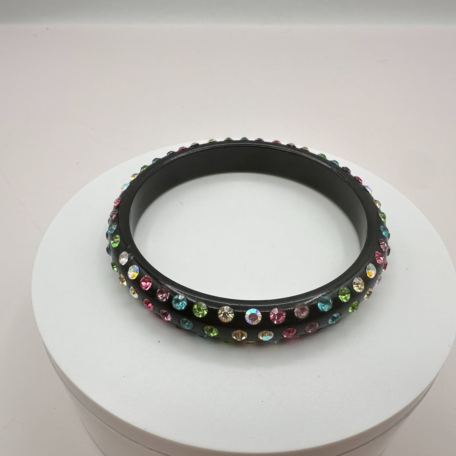 Vintage 80s Black Bangle Bracelet Multicolor Glass Inset Classic Fashion Jewelry - Thumbnail 2