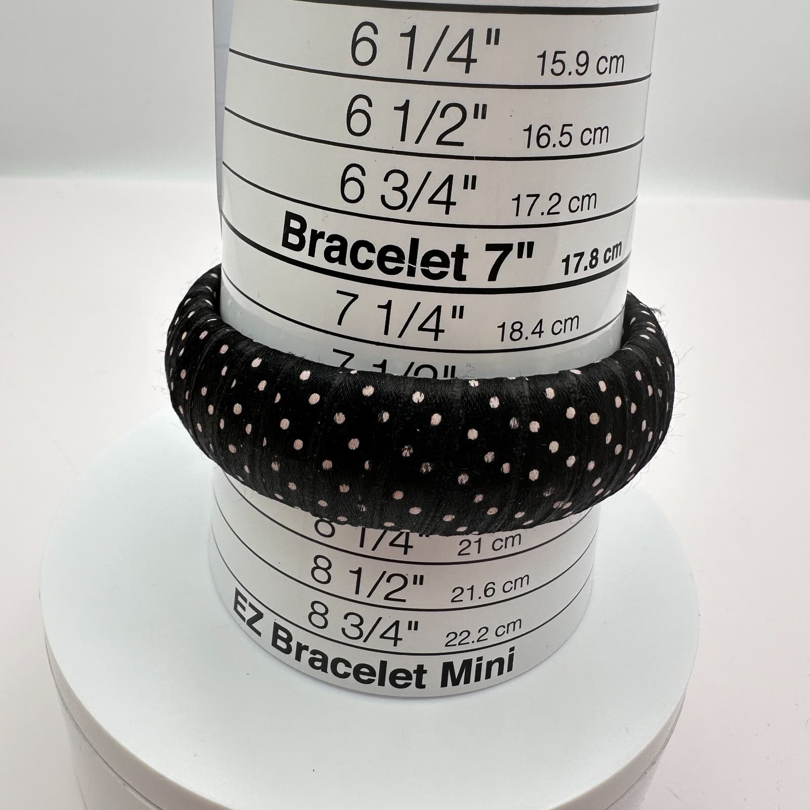 Vintage 90s Black White Polka Dot Ribbon Wrapped Bangle Bracelet Retro Jewelry - Thumbnail 8