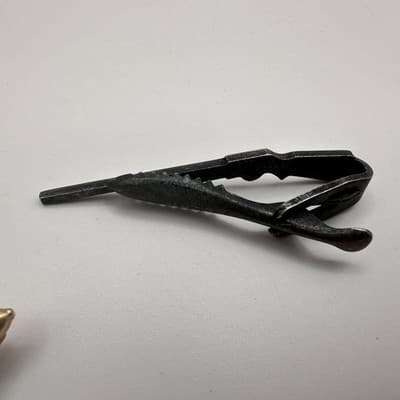 Vintage 90s Men's Tie Clip Bar Clasp Lot Gold Silver Tone Novelty Sword Jewelry - Thumbnail 7