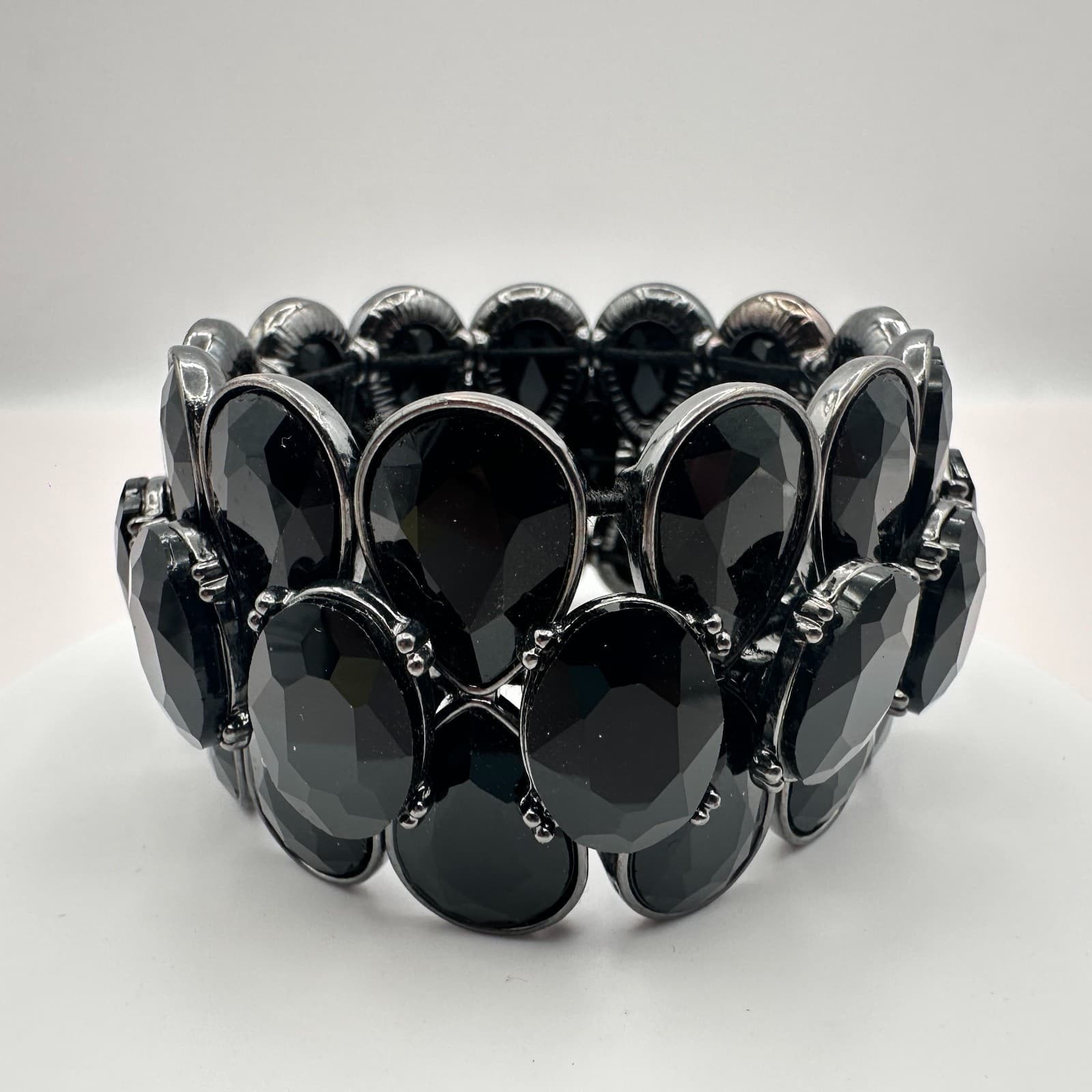 Vintage Y2K Oval & Teardrop Black Rhinestone Wide Cuff Stretch Bracelet Jewelry - Thumbnail 6