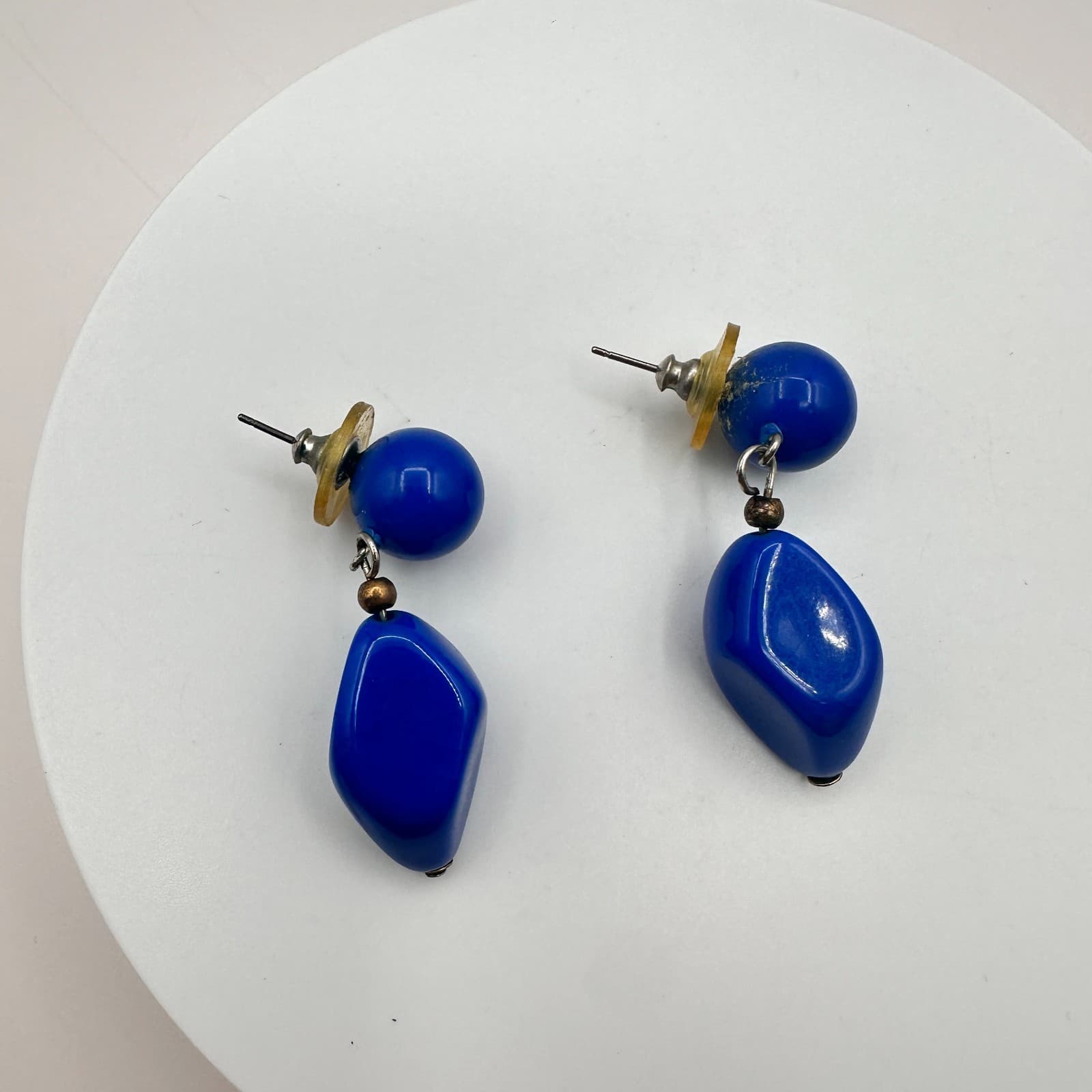 Vintage 80s Blue Resin Bead Necklace & Dangle Earrings Set Boho Fashion Jewelry - Thumbnail 8