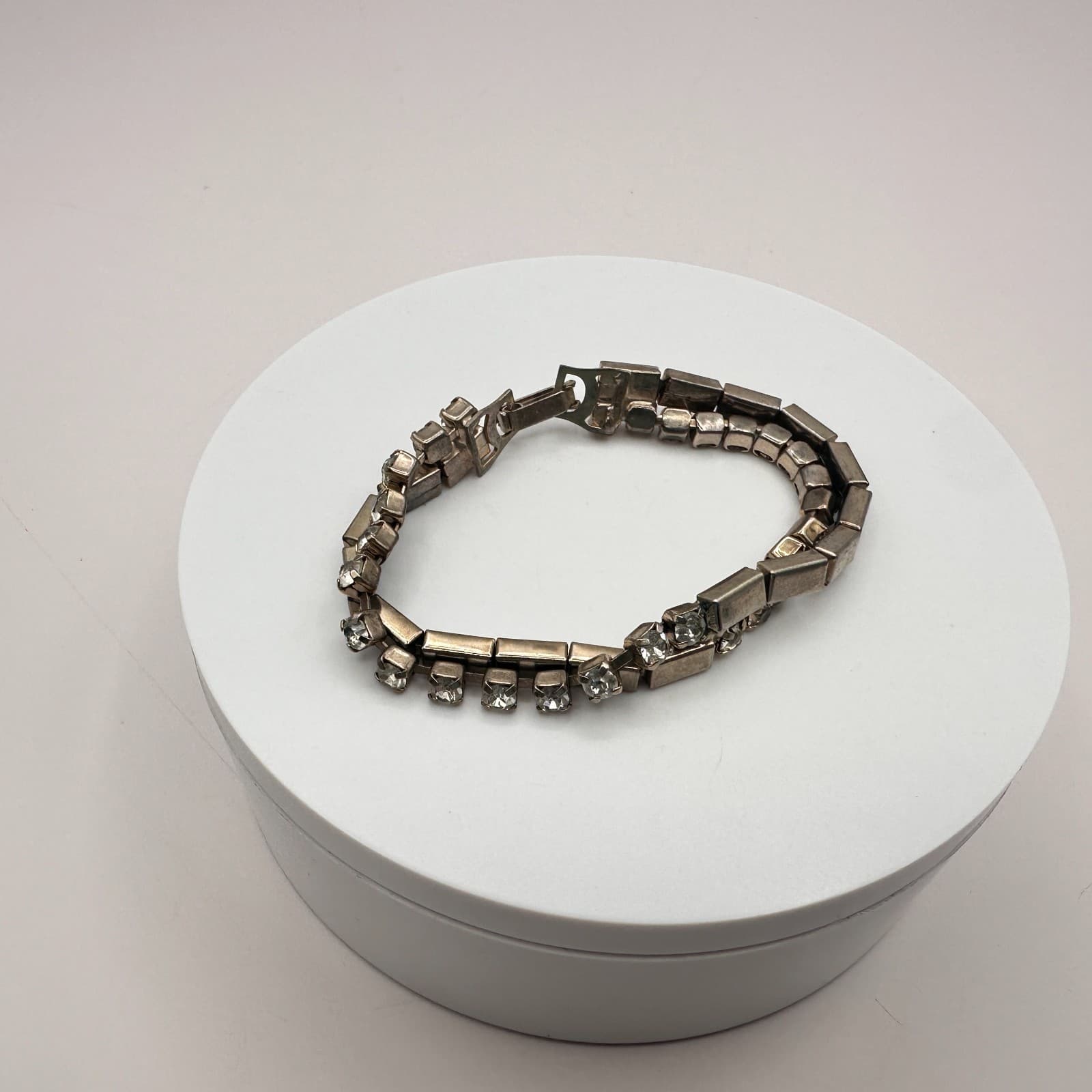 Vintage 90s Silver Tone Clear Rhinestone Double Strand Bracelet Women's Jewelry - Thumbnail 3