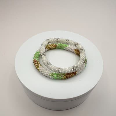 Vintage 90s Glass Seed Bead Crochet Rope Bangle Bracelet Set White Green Boho - Thumbnail 6