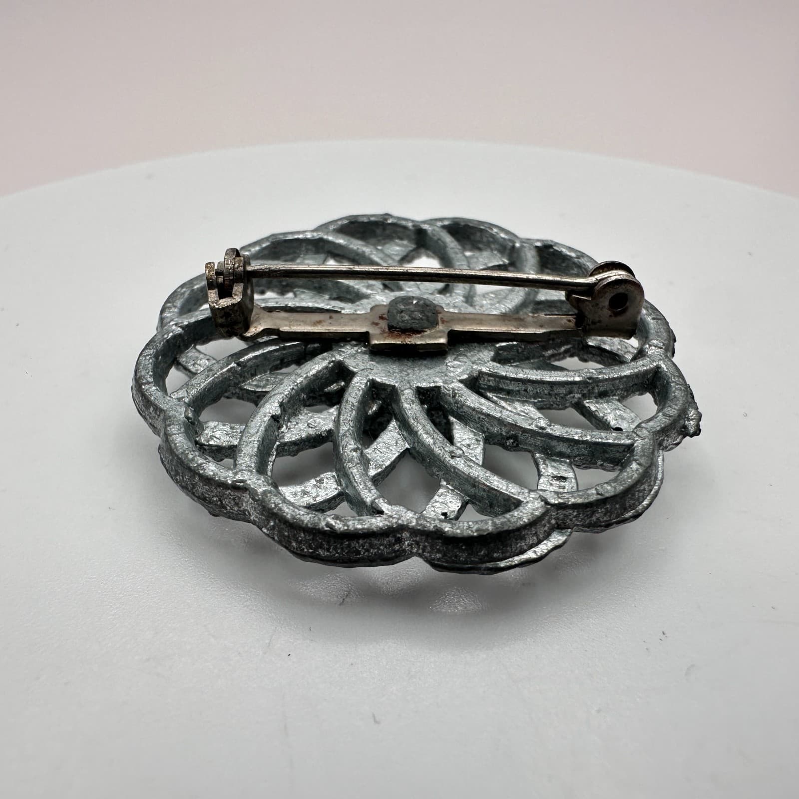 Vintage 90s Silver Tone Openwork Flower Brooch Aurora Borealis Glass Jewelry - Thumbnail 5