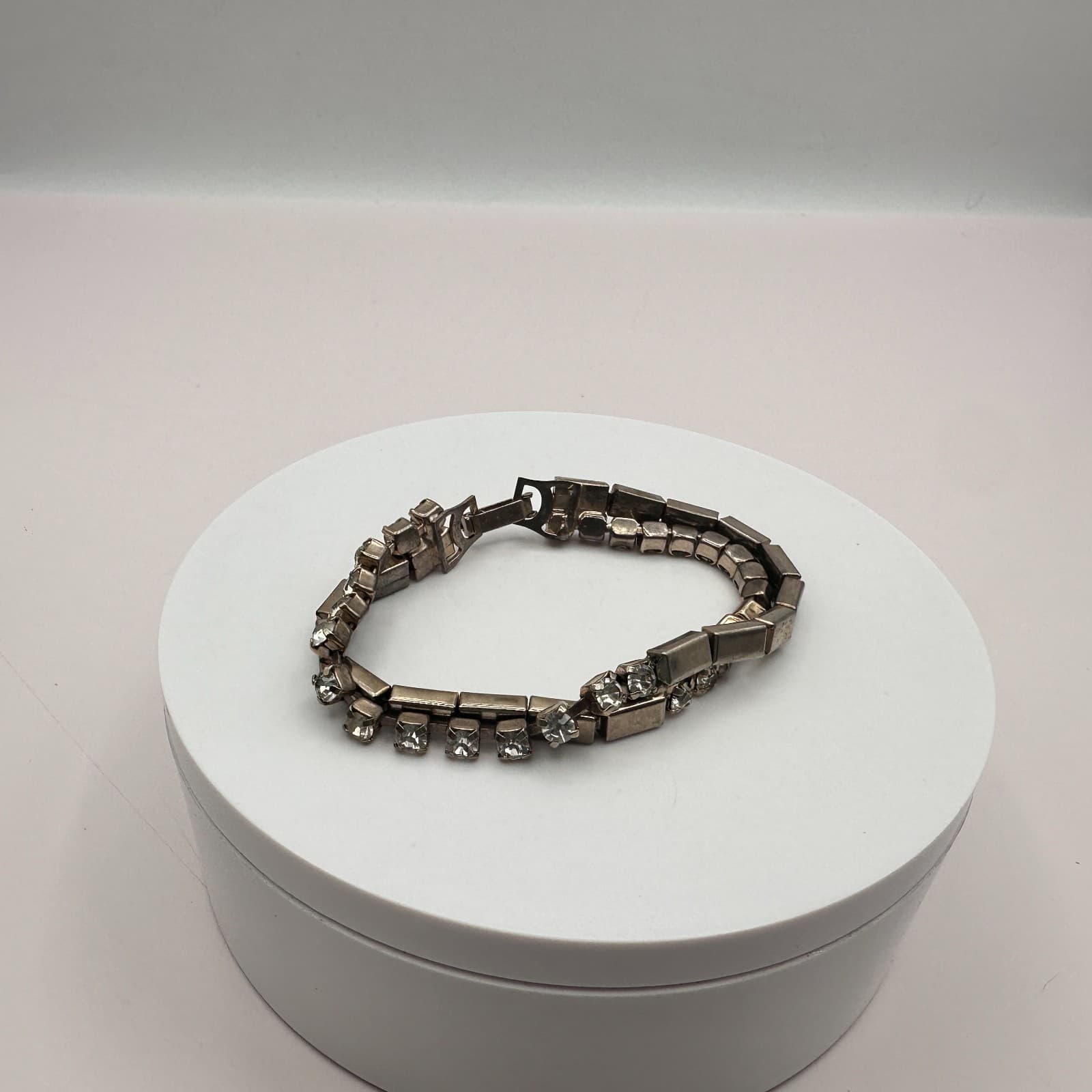 Vintage 90s Silver Tone Clear Rhinestone Double Strand Bracelet Women's Jewelry - Thumbnail 6