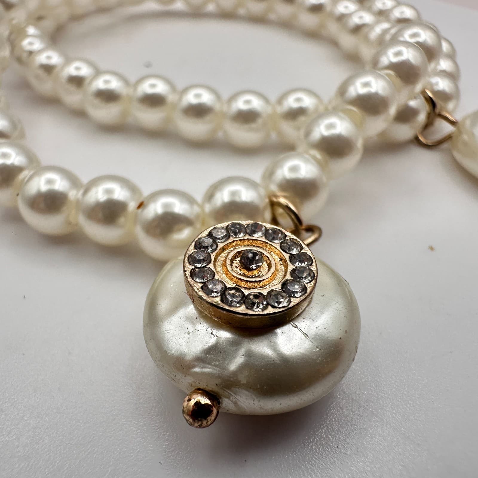 Vintage 90s Faux Pearl Bracelets Set Clear Glass Charm Stretch Fashion Jewelry - Thumbnail 5