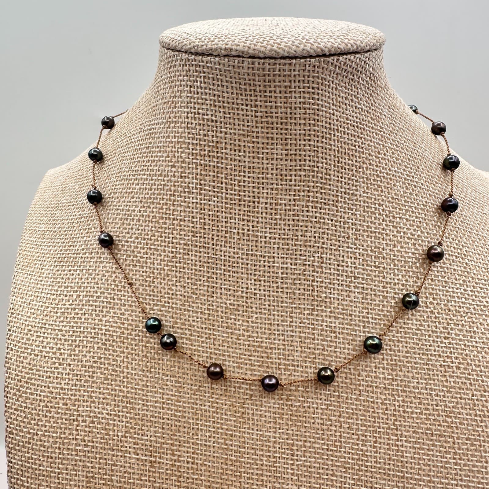 Vintage 90s Black Pearl Glass Bead Necklace Set Duo Floral Pendant Boho Jewelry - Thumbnail 3