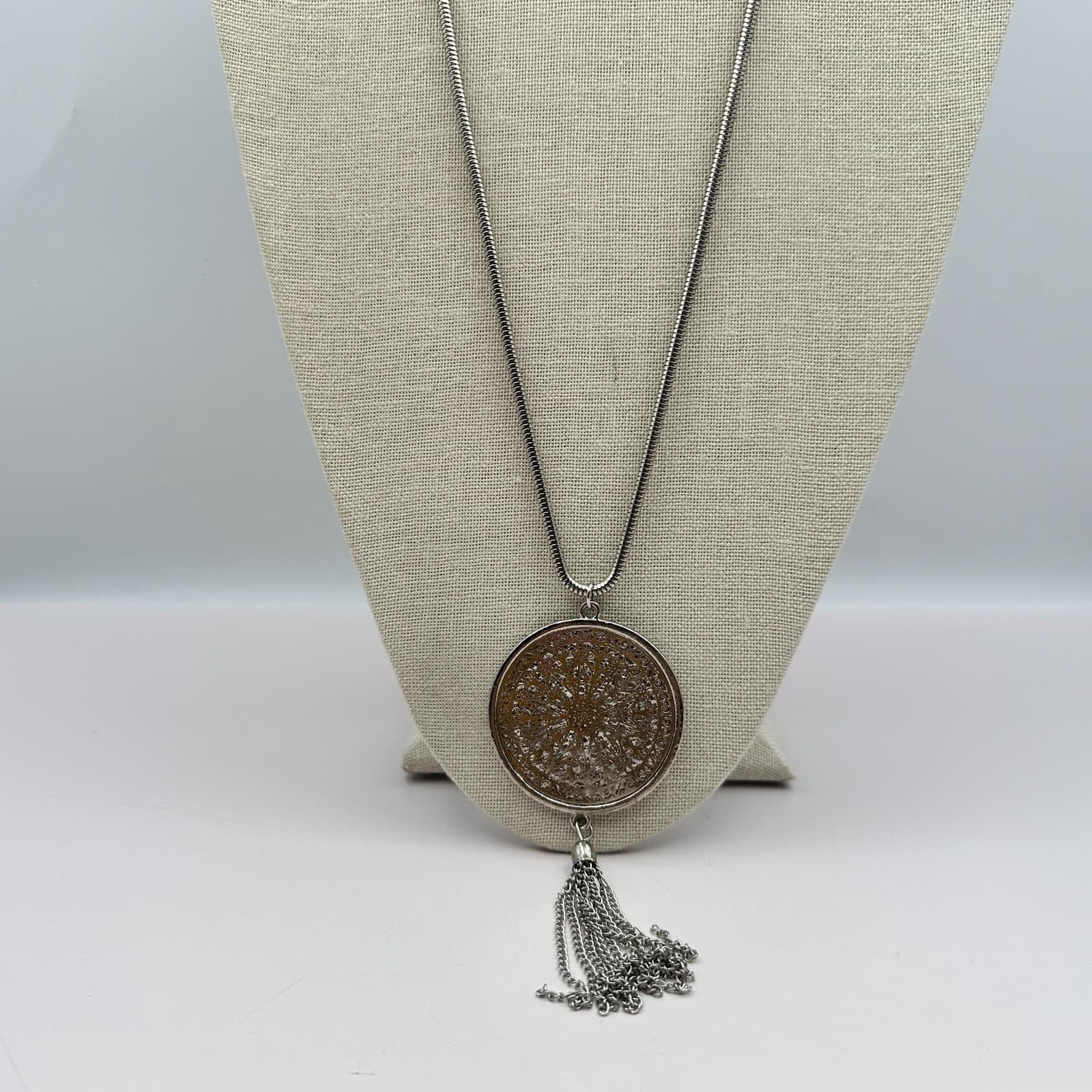 Vintage 90s Silver Tone Filigree Medallion Tassel Necklace Snake Chain Jewelry - Thumbnail 5