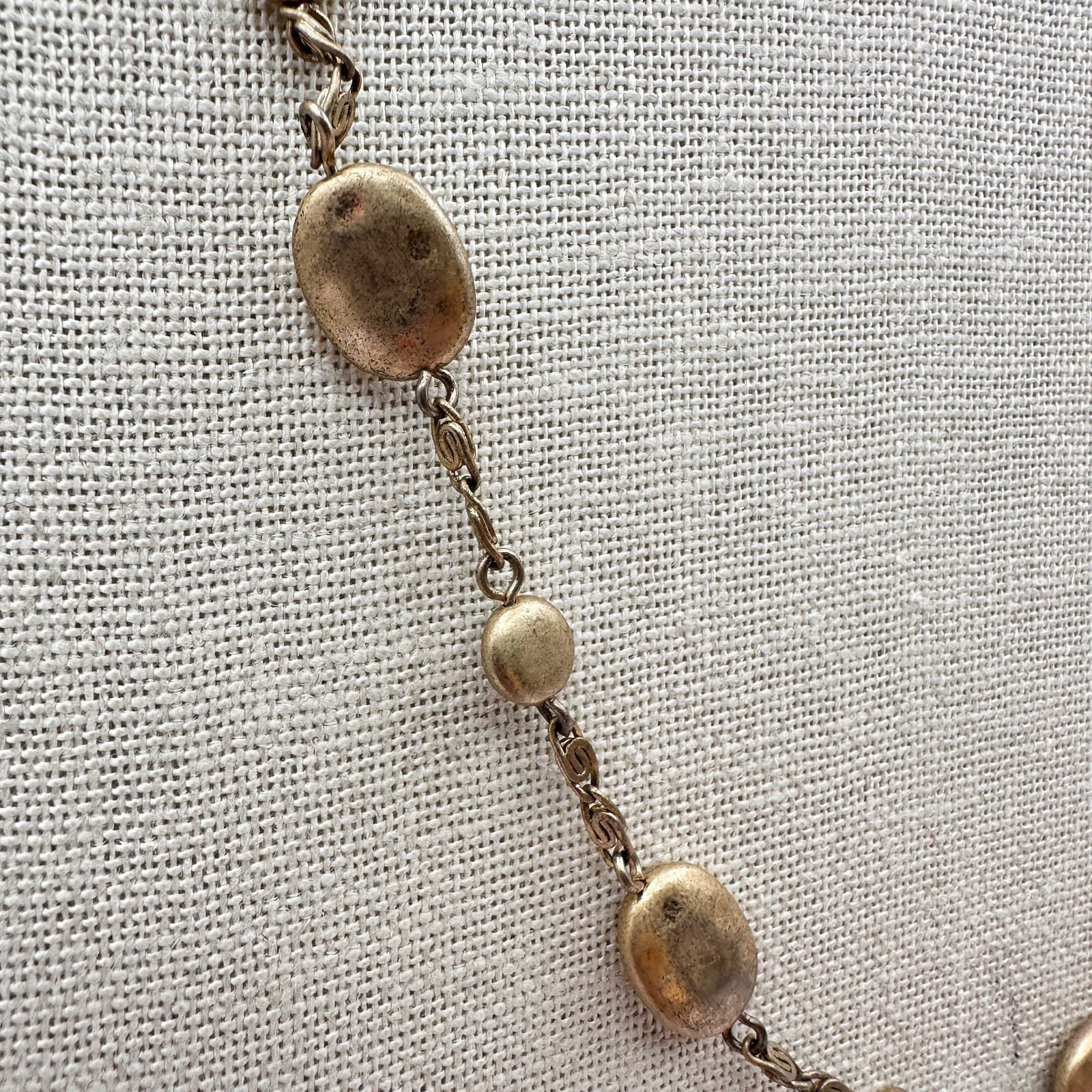 Vintage 90s Lia Sophia Gold Tone Hammered Pebble Station Chain Necklace Jewelry - Thumbnail 4