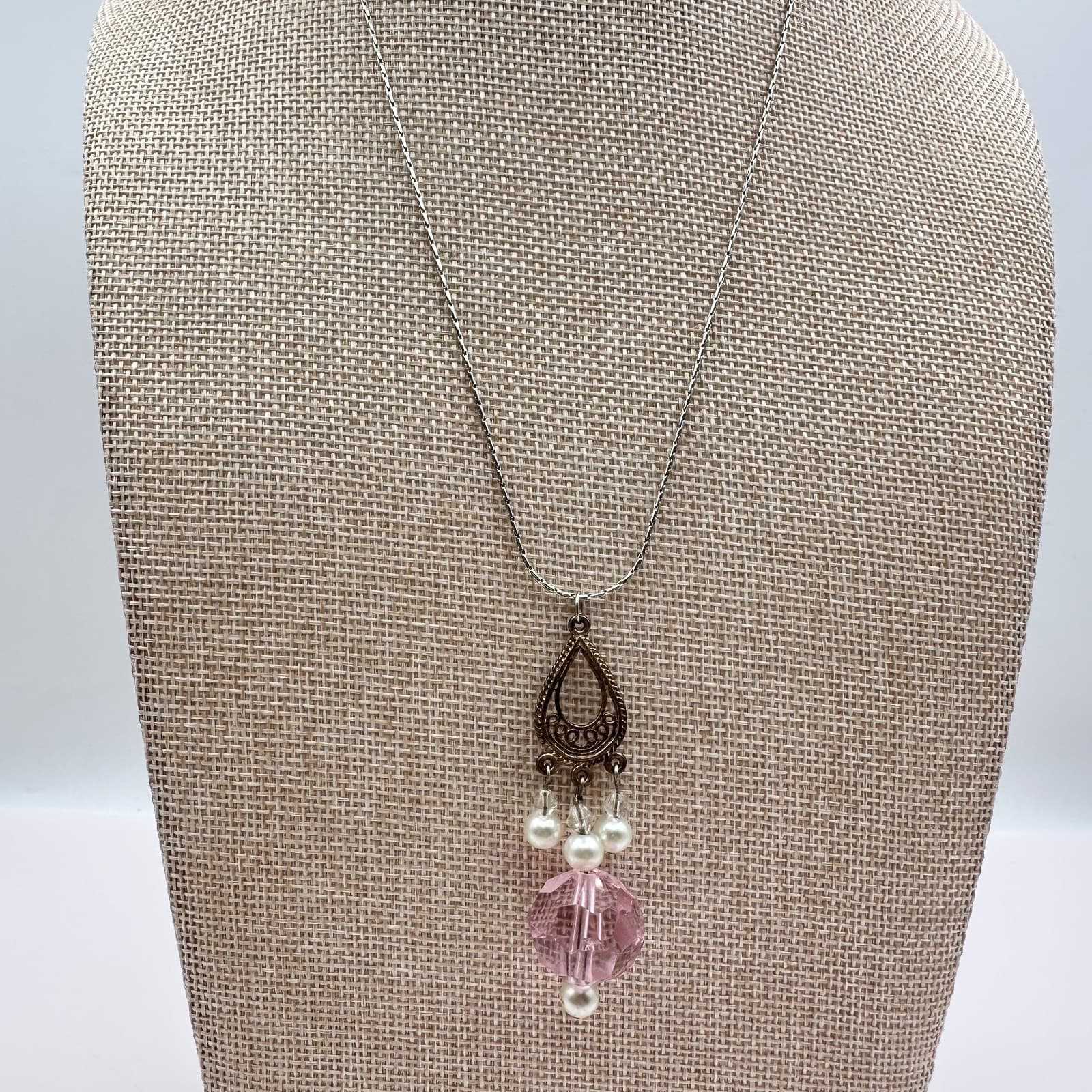 Vintage 90s Silver Tone Faux Pearl Pink Glass Teardrop Pendant Necklace Jewelry - Thumbnail 2
