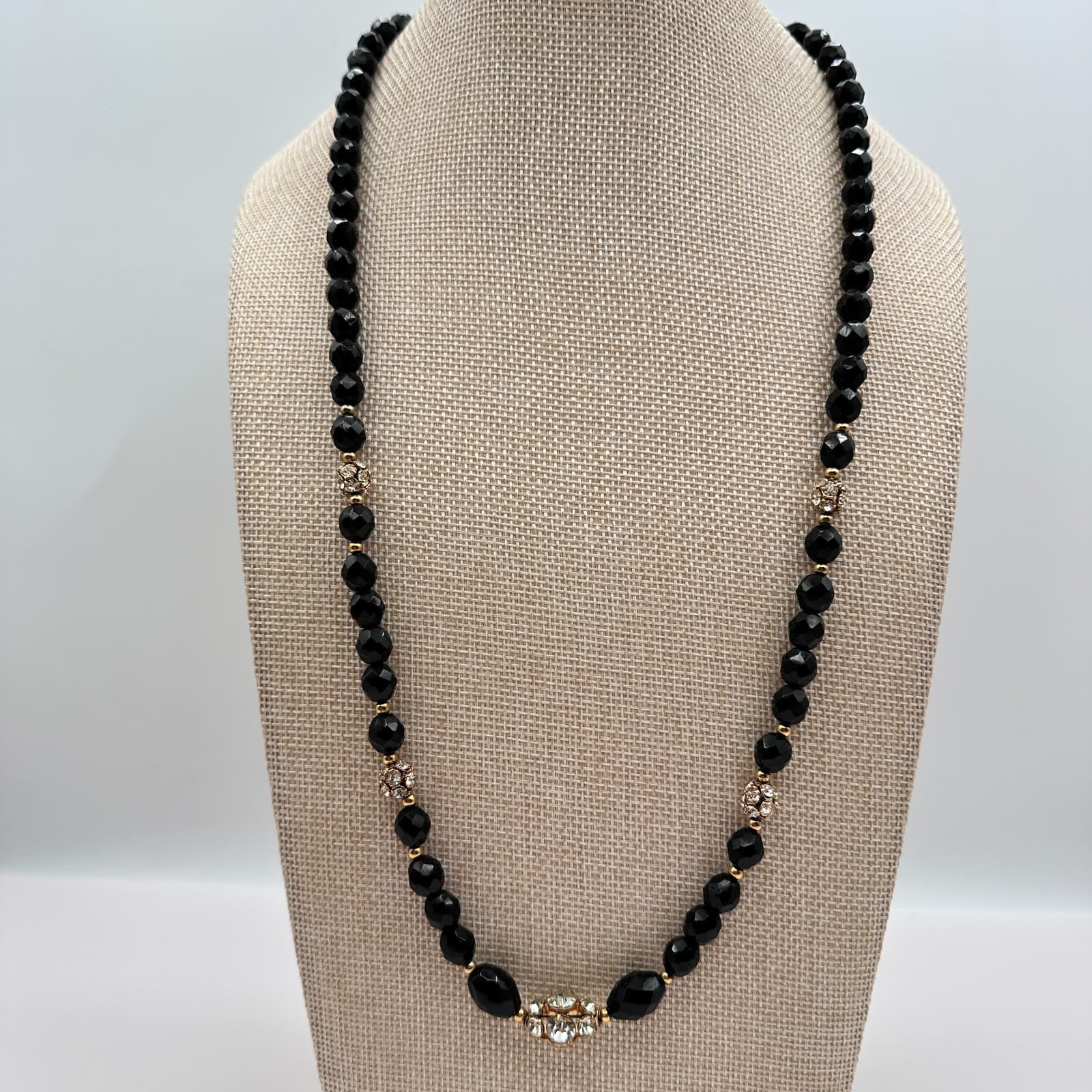 Vintage 80s Black Bead Necklace Gold Tone Clear Glass Accents Fashion Jewelry - Thumbnail 8
