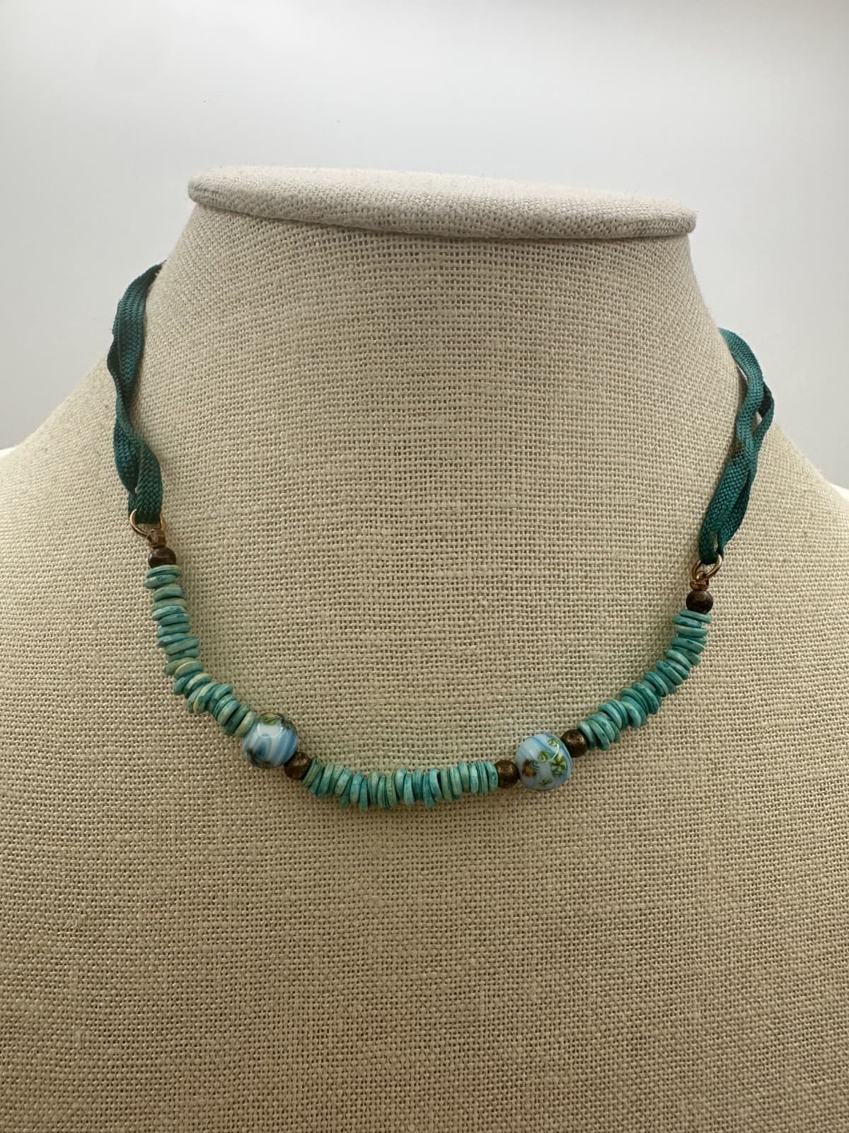 Vintage Y2K Turquoise Heishi Beaded Choker Necklace Blue Millefiori Boho Jewelry - Thumbnail 6