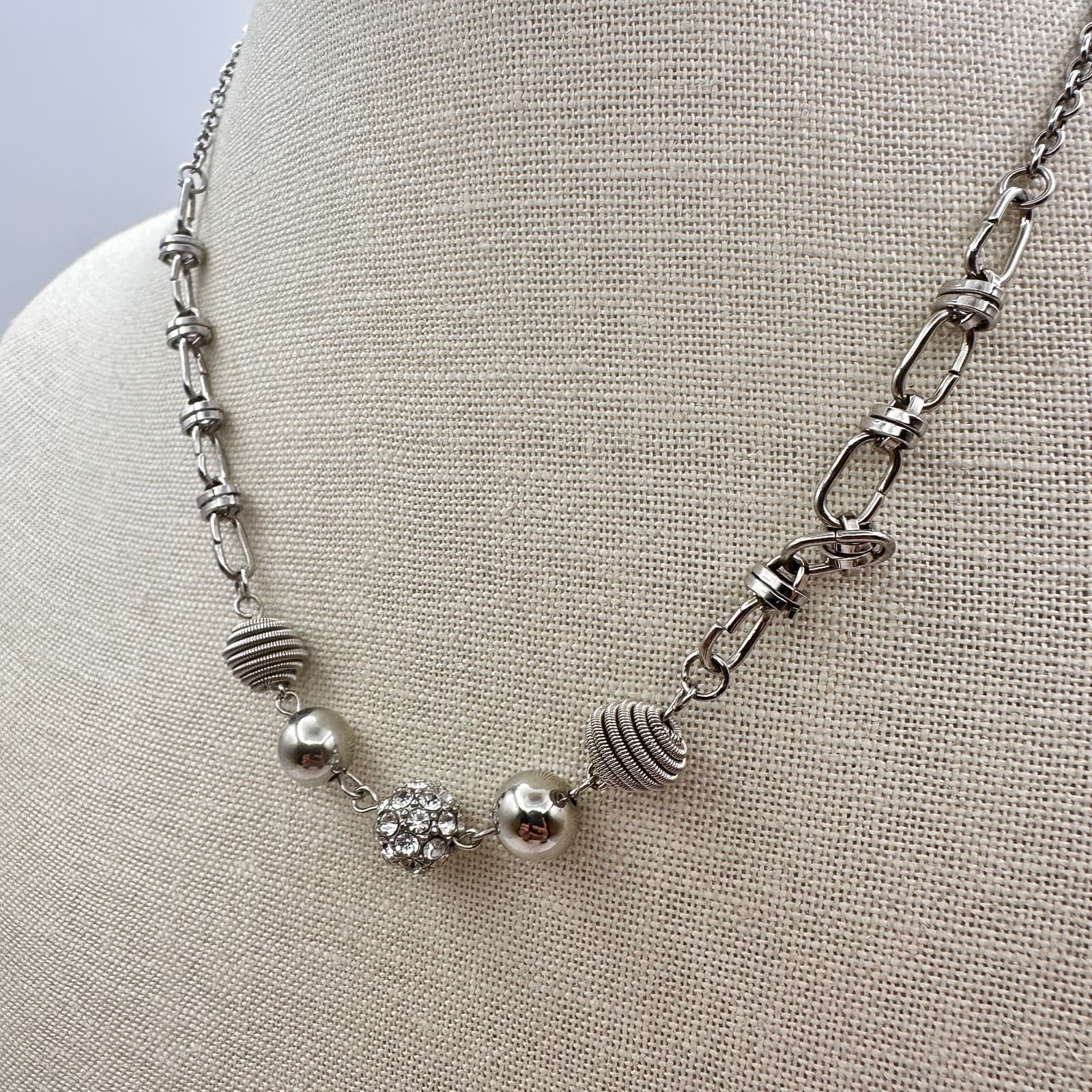 Vintage Y2K Clear Rhinestone Disco Ball Silver Tone Beaded Necklace Jewelry - Thumbnail 5