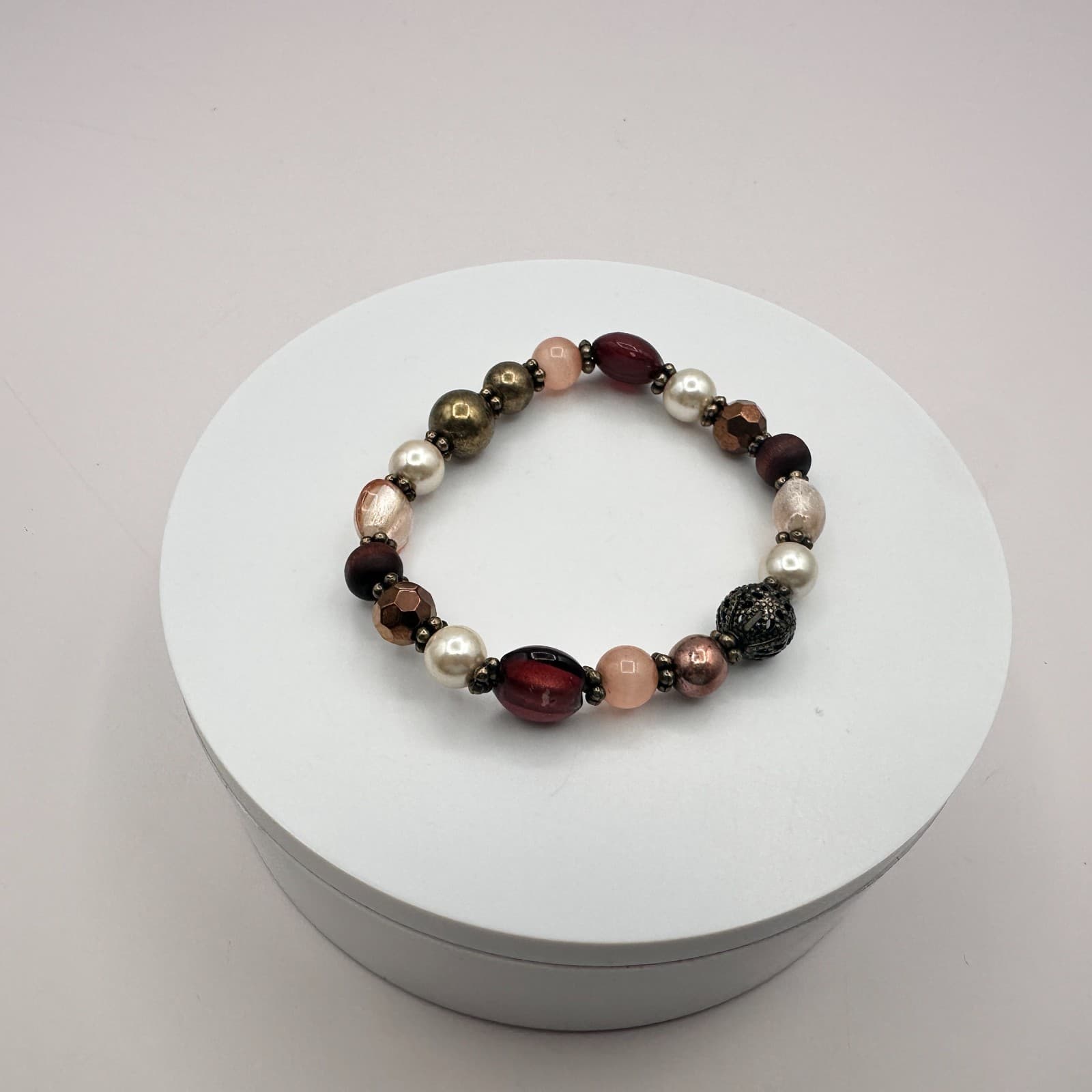Vintage Y2K Earth Tones Faux Pearl Beaded Stretch Bracelet Women's Jewelry - Thumbnail 4