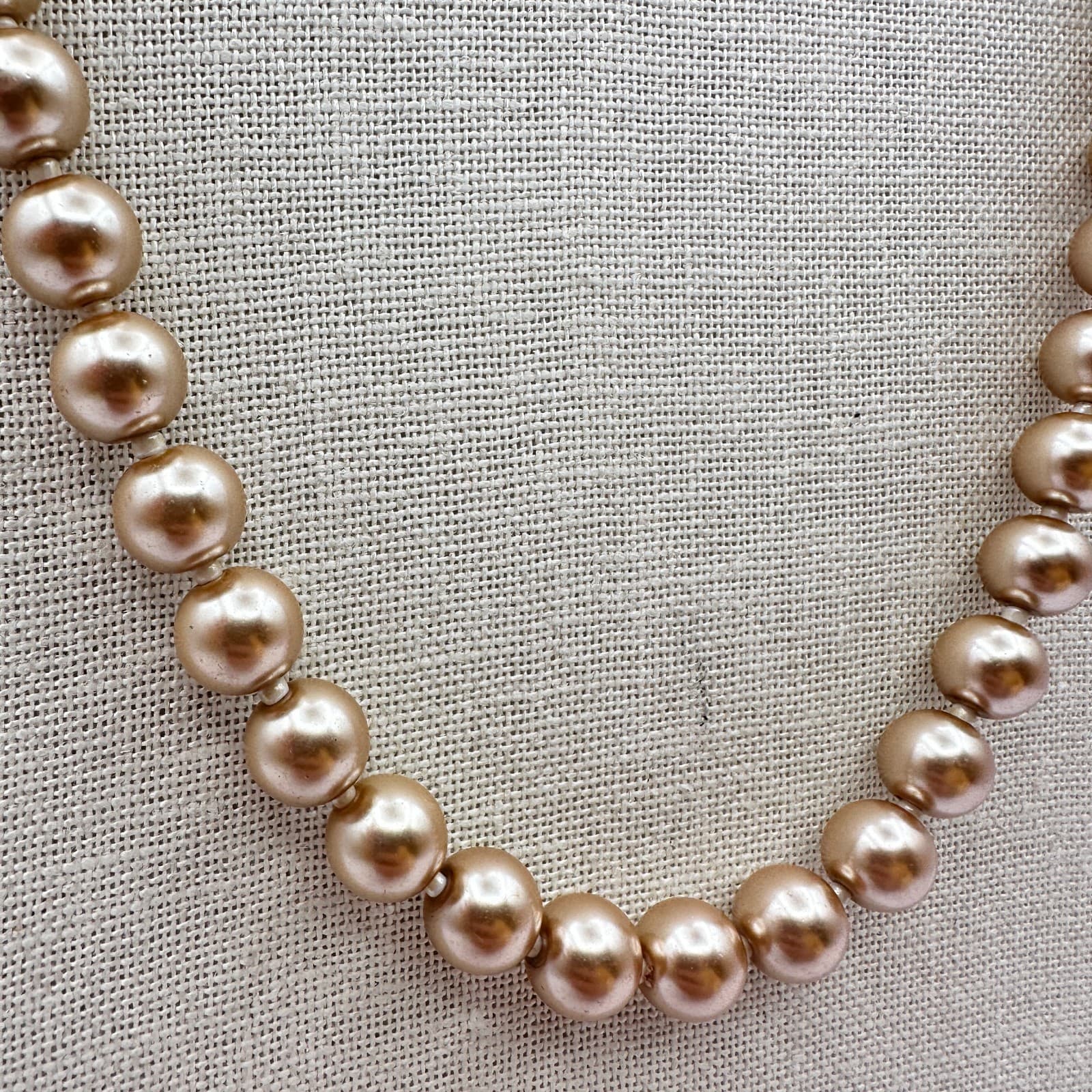 Vintage 90s Gold Tone Faux Pearl Beaded Necklace Women's Classic Fashion Jewelry - Thumbnail 6