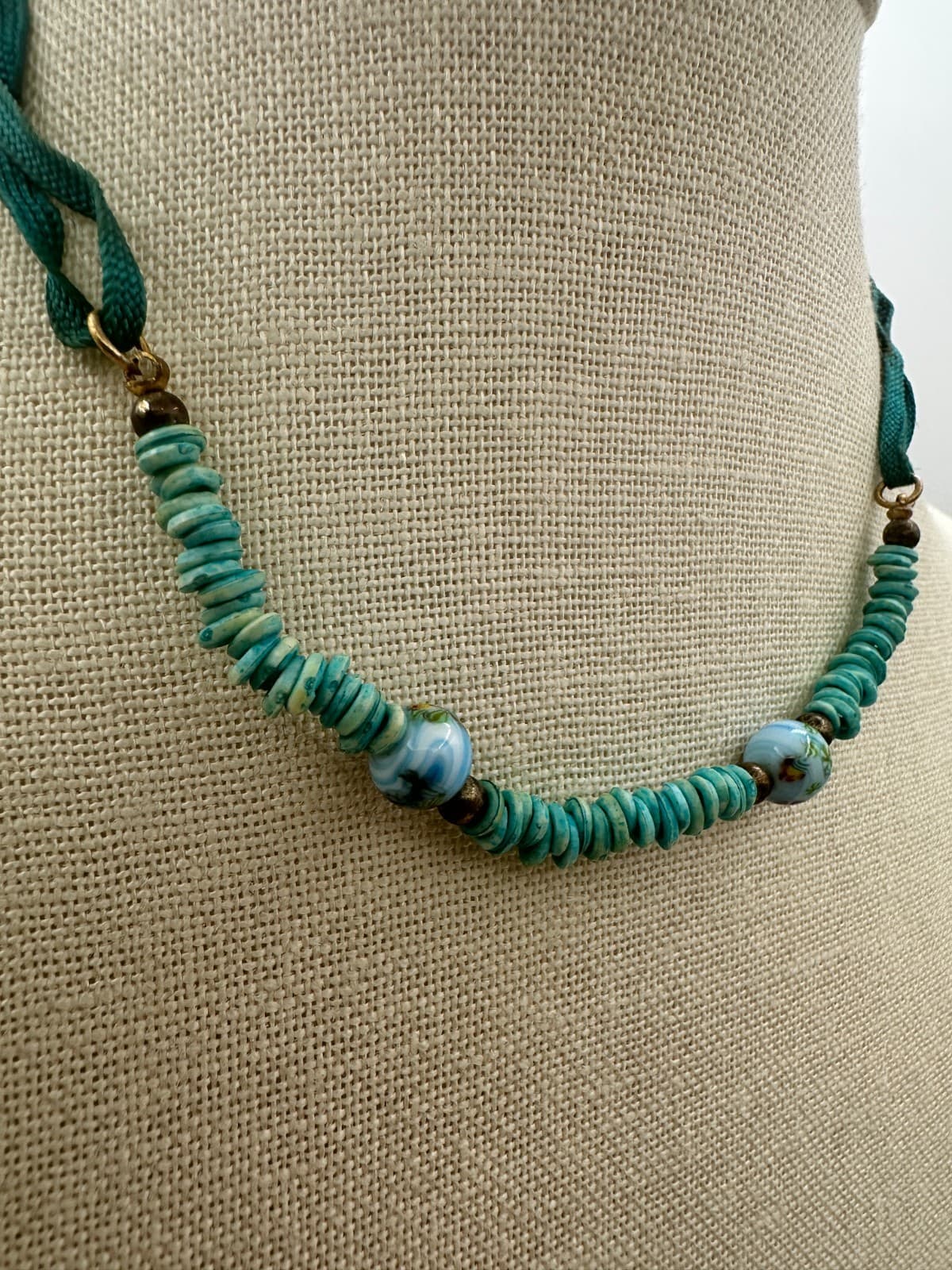 Vintage Y2K Turquoise Heishi Beaded Choker Necklace Blue Millefiori Boho Jewelry - Thumbnail 3