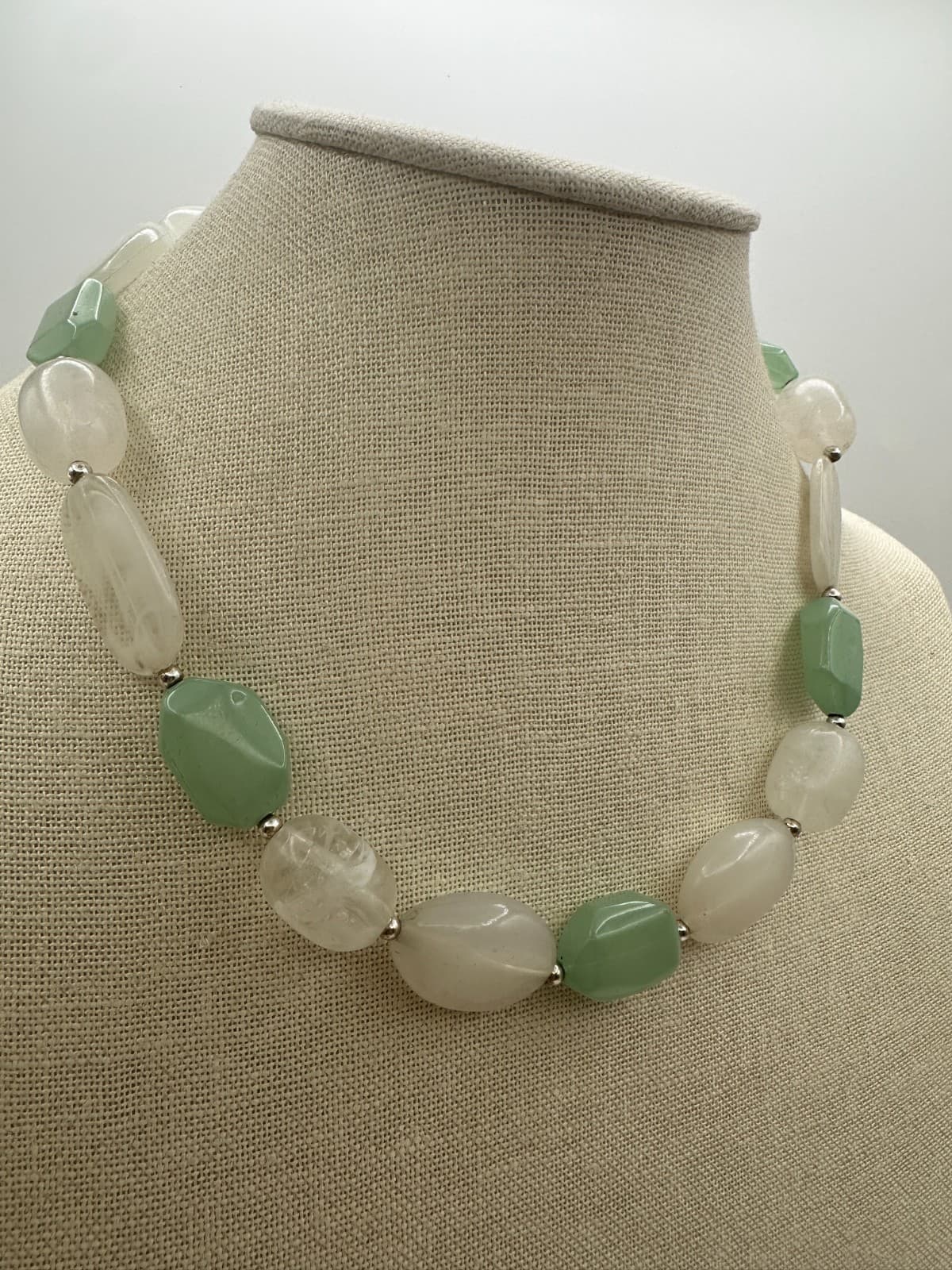 Vintage Y2K Silver Tone Aventurine Quartz Beaded Statement Necklace Boho Jewelry - Thumbnail 2