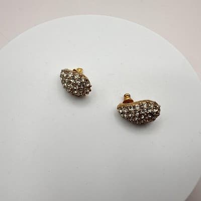 Vintage 80s Domed Clear Rhinestone Gold Tone Cluster Clip-On Earrings Jewelry - Thumbnail 2
