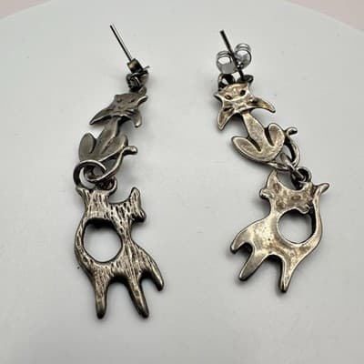 Vintage 80s Silver Tone Three Tiered Cat Dangle Stud Drop Earrings Retro Jewelry - Thumbnail 3