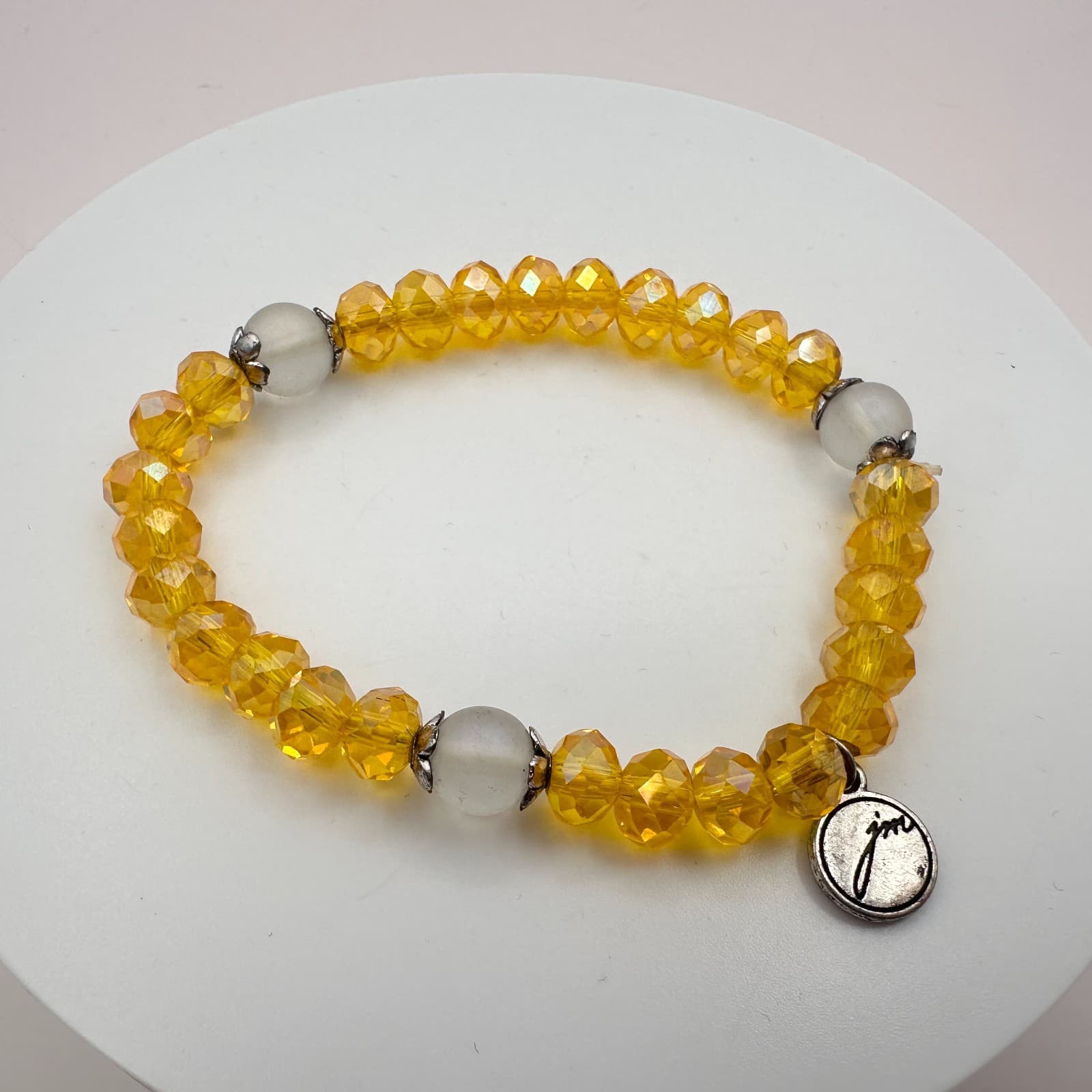 Vintage 90s JM Yellow Glass Stretch Beaded Bracelet Women's Classic Jewelry - Thumbnail 5