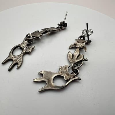 Vintage 80s Silver Tone Three Tiered Cat Dangle Stud Drop Earrings Retro Jewelry - Thumbnail 4