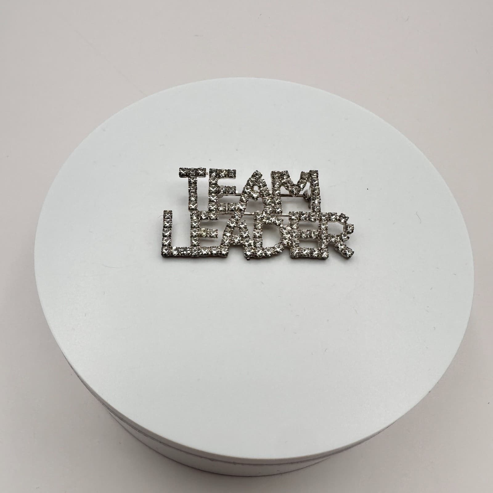 Vintage 80s Silver Tone Rhinestone Team Leader Word Figural Brooch Pin Jewelry - Thumbnail 4