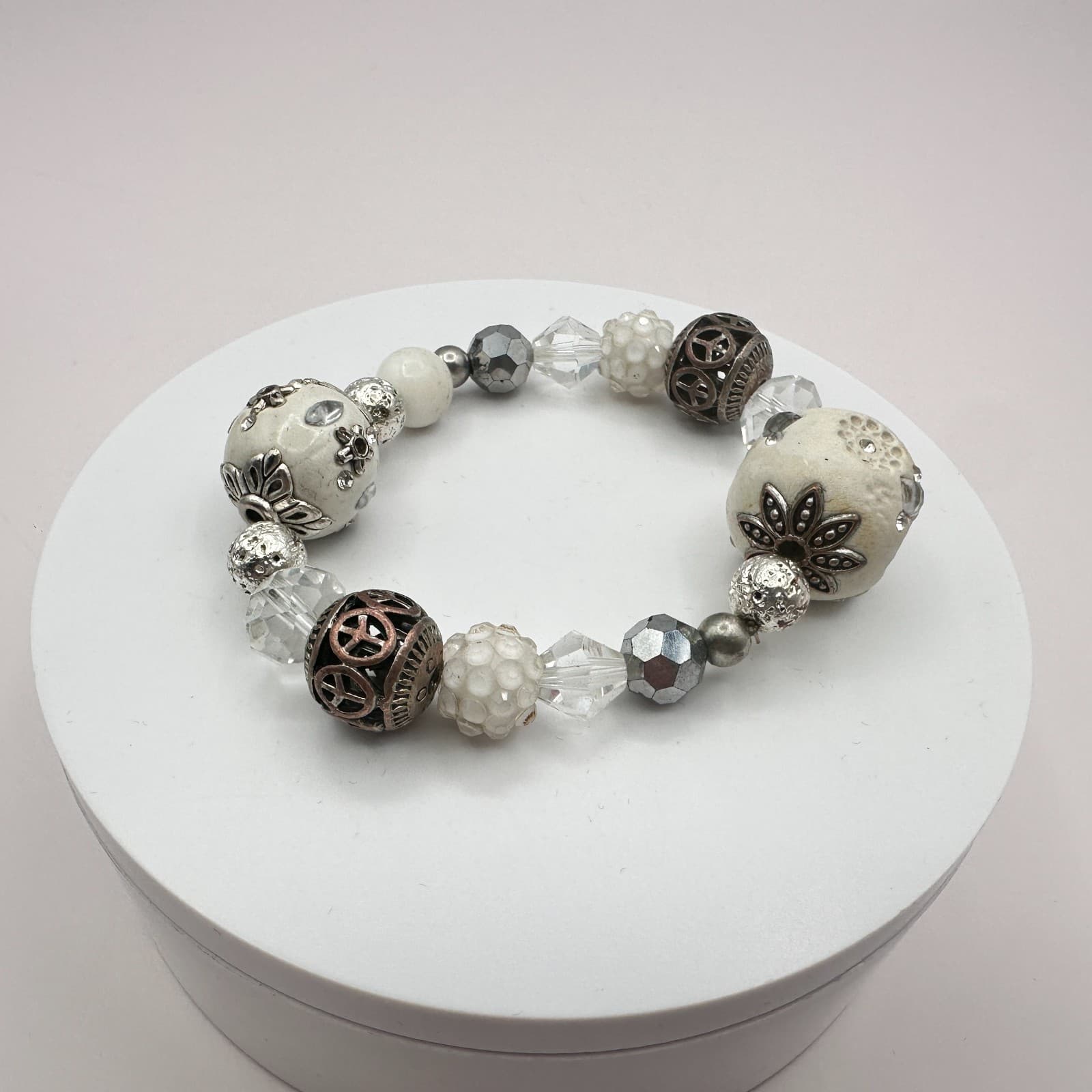 Vintage 90s Y2K Clear Rhinestone Peace Sign Beaded Bracelet Boho Women's Jewelry - Thumbnail 5