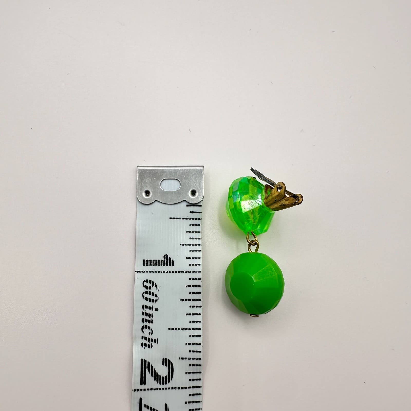 Vintage Y2K Neon Green Faceted Beaded Dangle Earrings Women's Classic Jewelry - Thumbnail 6