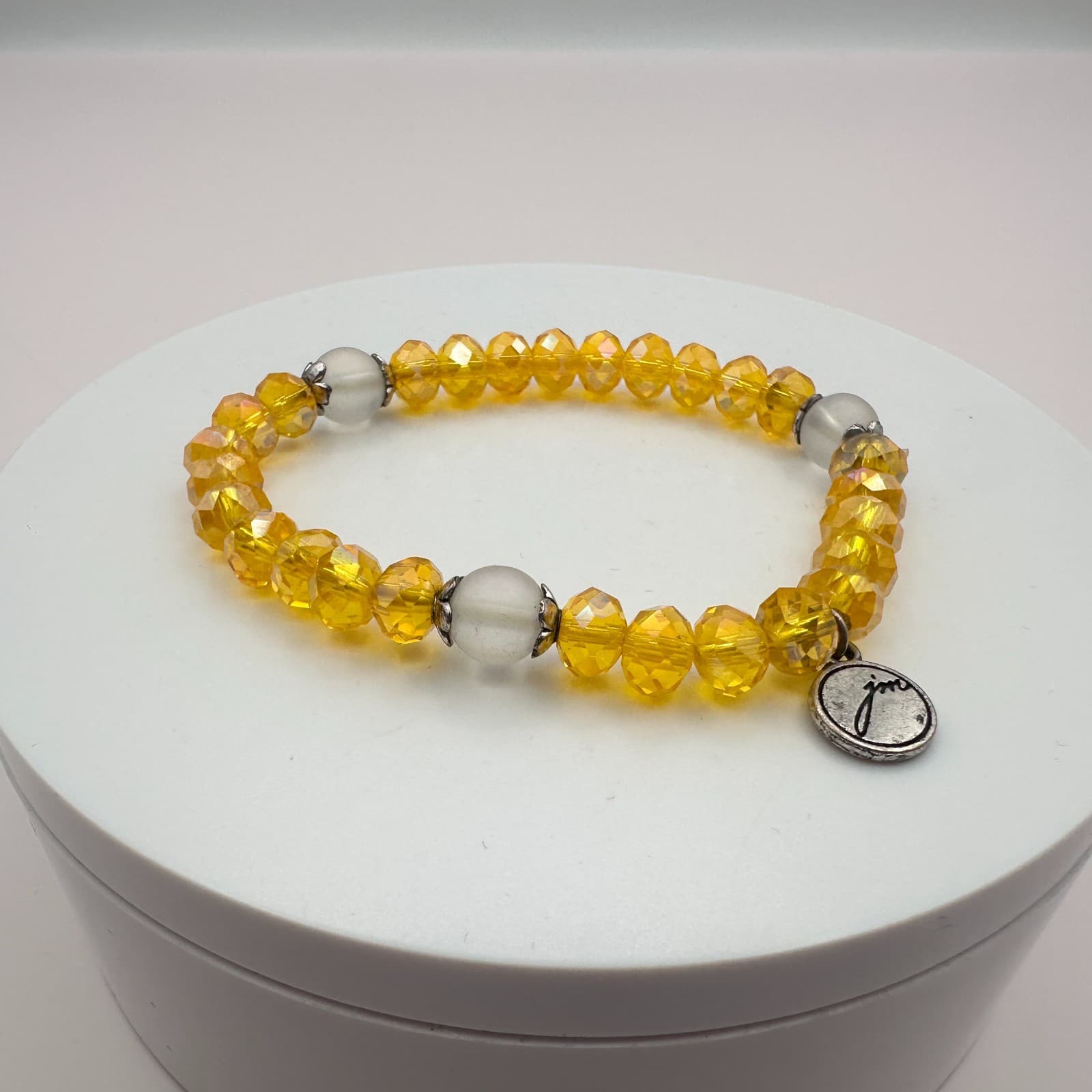 Vintage 90s JM Yellow Glass Stretch Beaded Bracelet Women's Classic Jewelry - Thumbnail 3