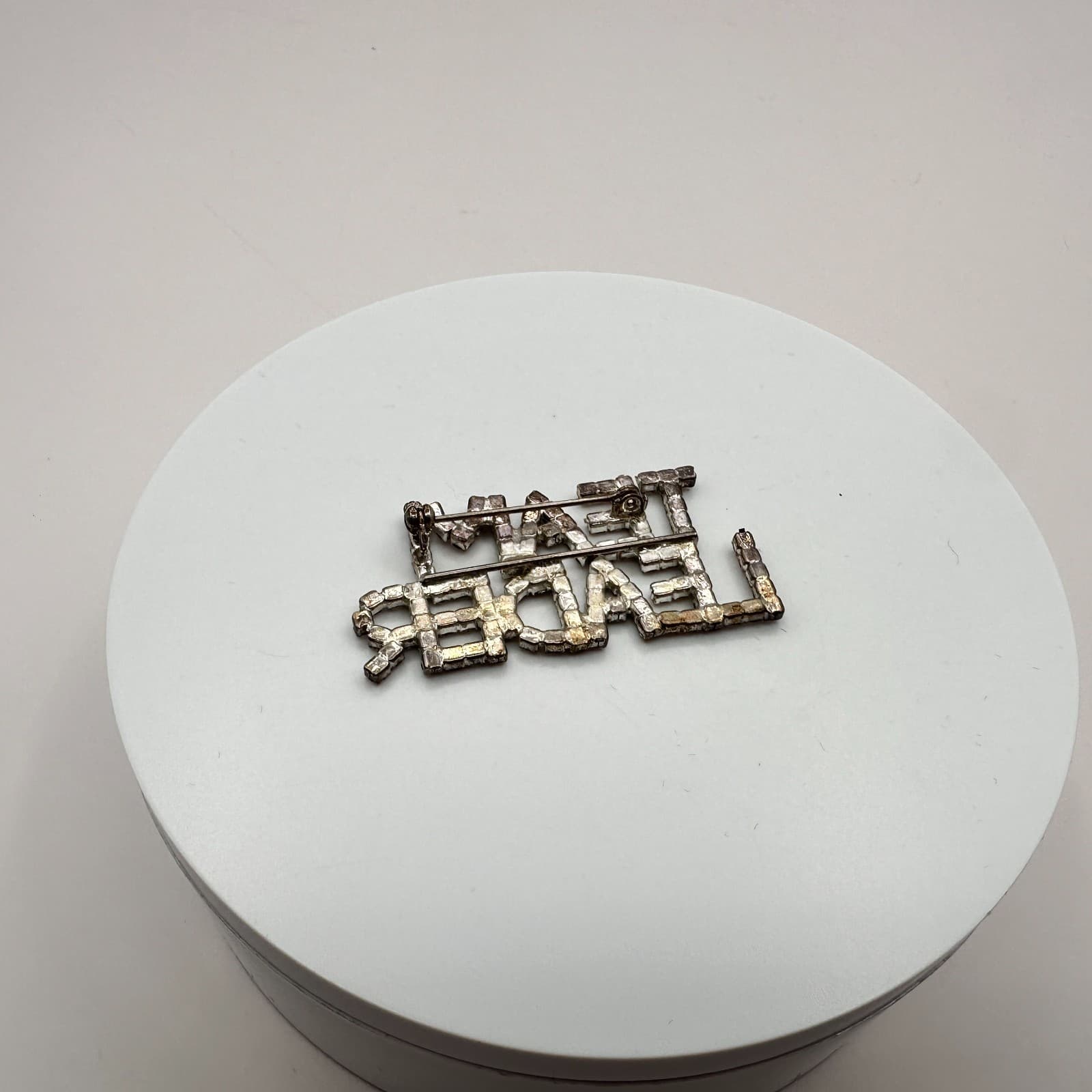 Vintage 80s Silver Tone Rhinestone Team Leader Word Figural Brooch Pin Jewelry - Thumbnail 6