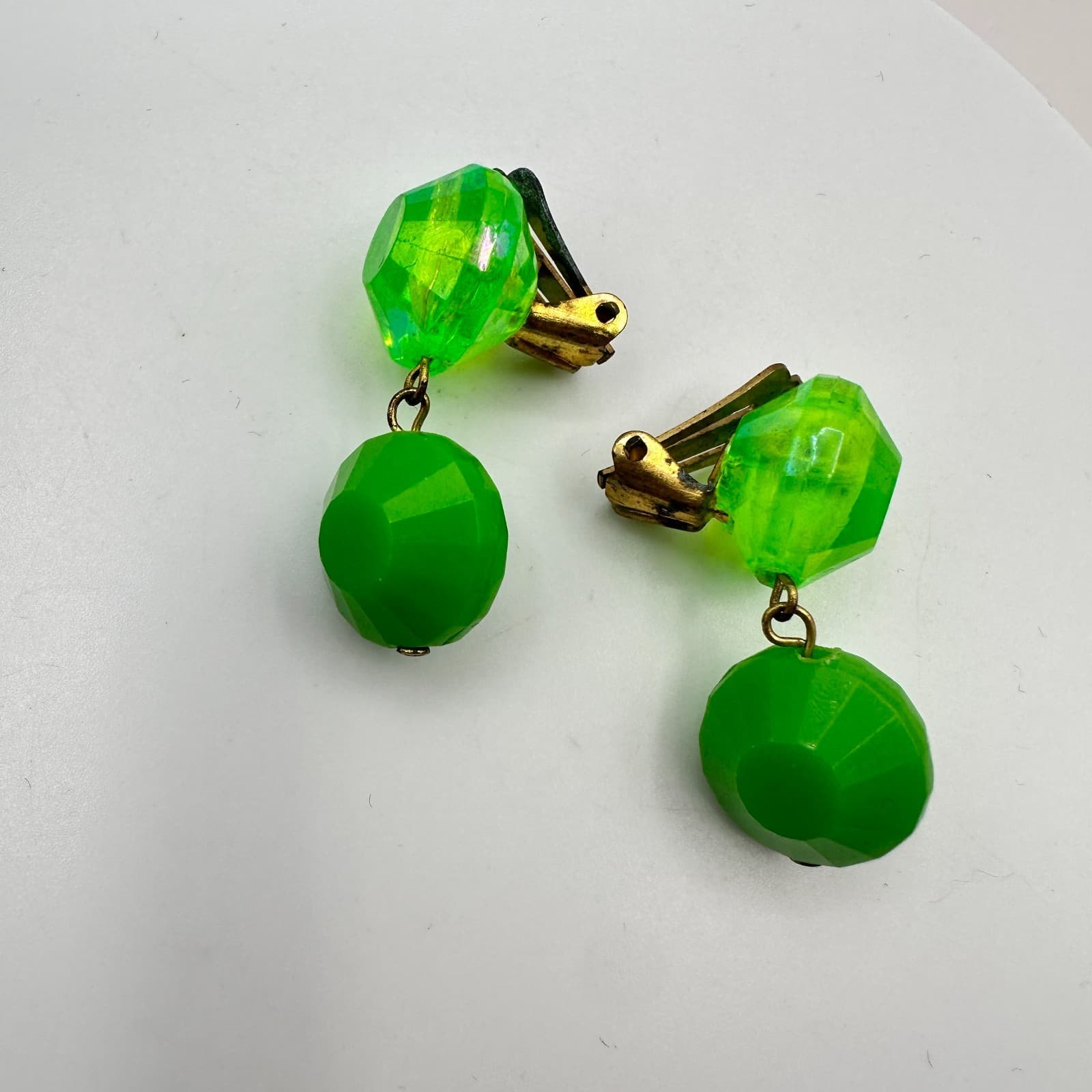 Vintage Y2K Neon Green Faceted Beaded Dangle Earrings Women's Classic Jewelry