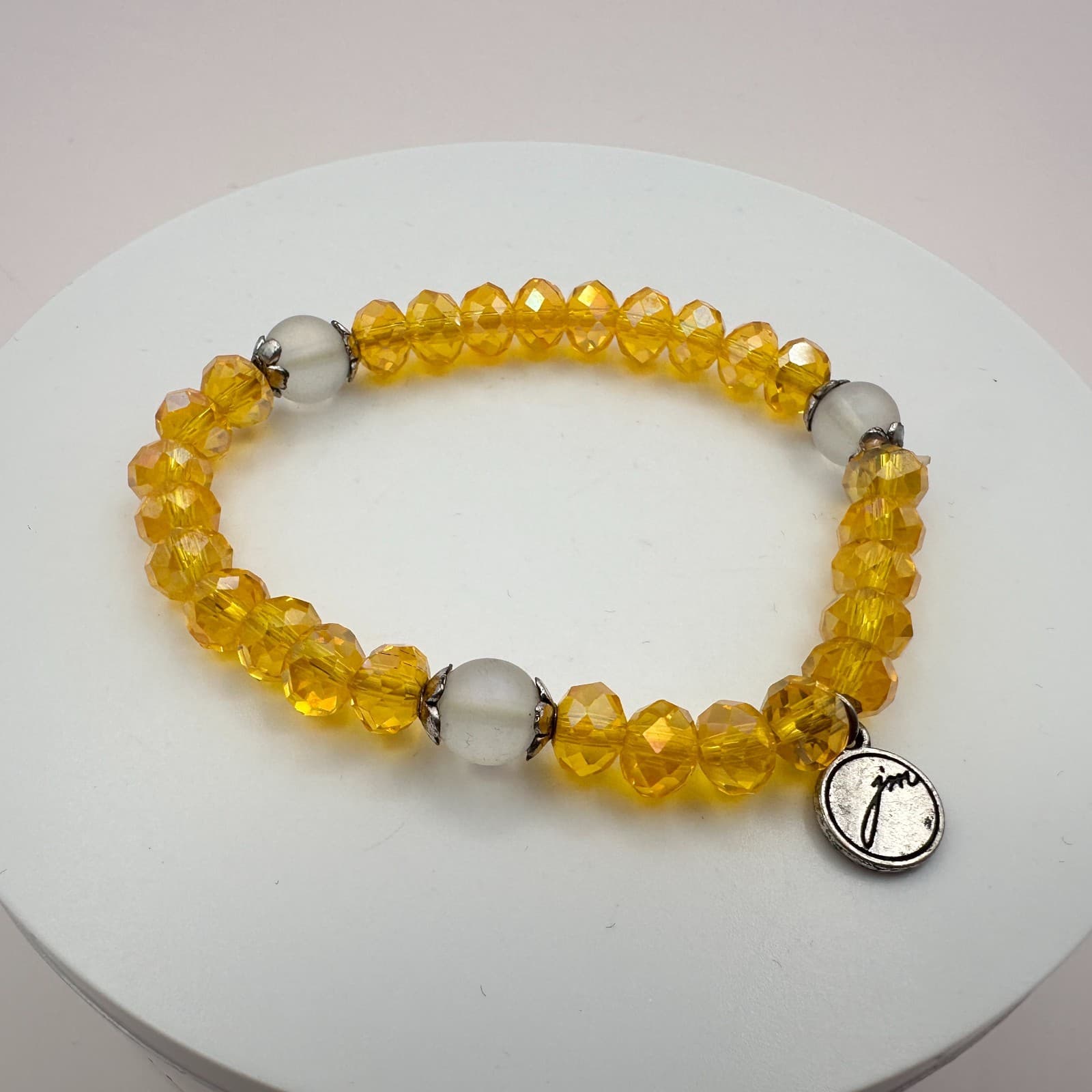Vintage 90s JM Yellow Glass Stretch Beaded Bracelet Women's Classic Jewelry - Thumbnail 2