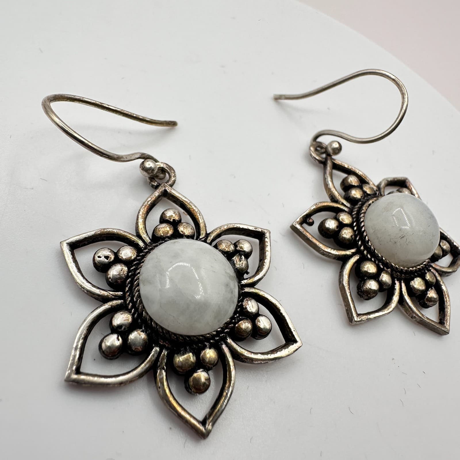 Vintage 90s Silver Tone Moonstone Floral Dangle Earrings Women's Classic Jewelry - Thumbnail 4