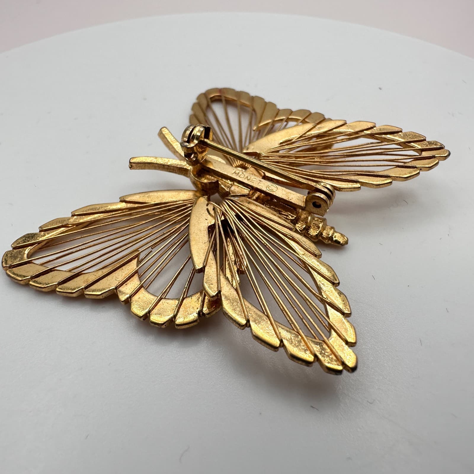 Vintage 80s Gold Tone Wire Mesh Wing Butterfly Brooch Statement Pin Jewelry - Thumbnail 6