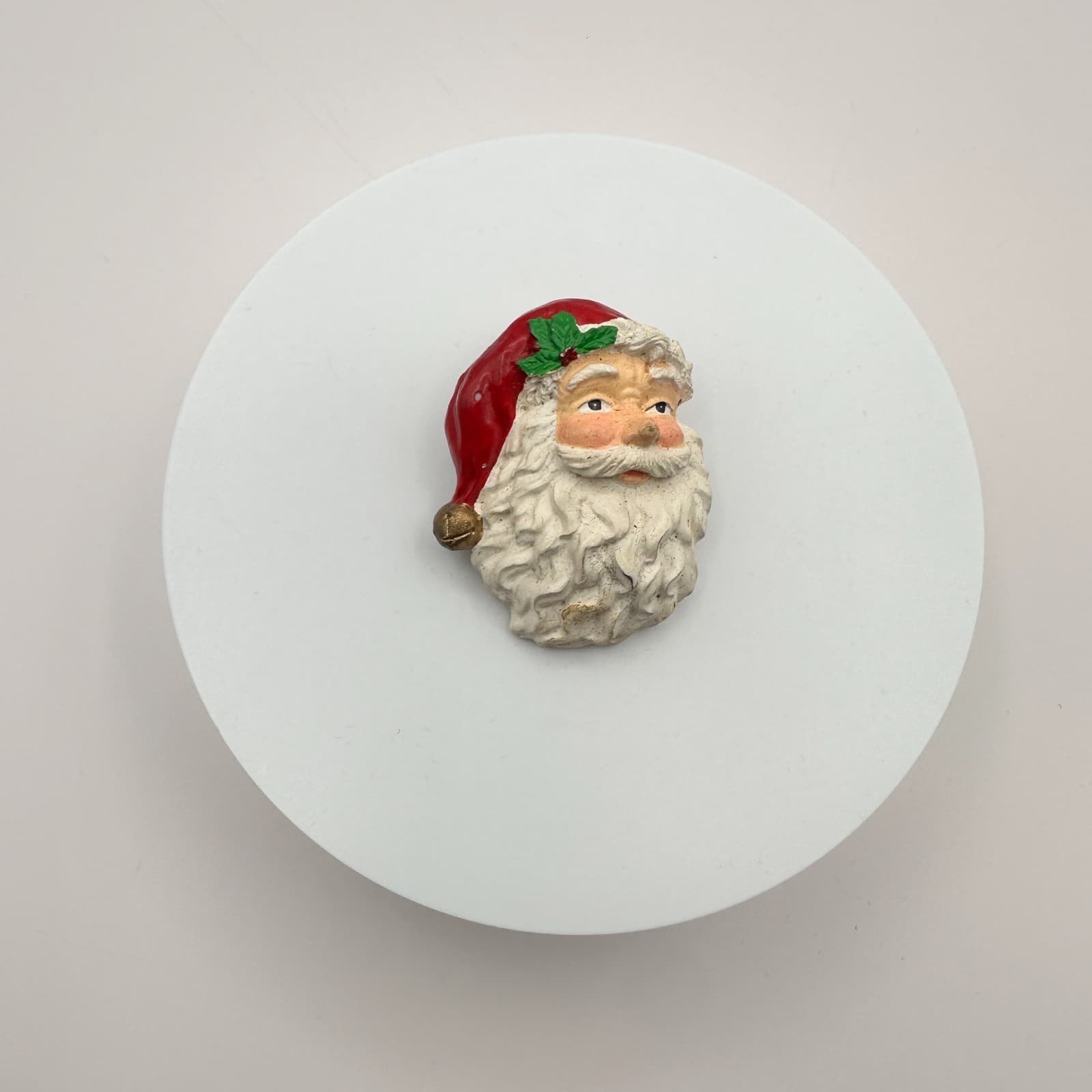 Vintage 80s Father Christmas Chalkware Holly Brooches Yuletide Lapel Pin Jewelry - Thumbnail 5