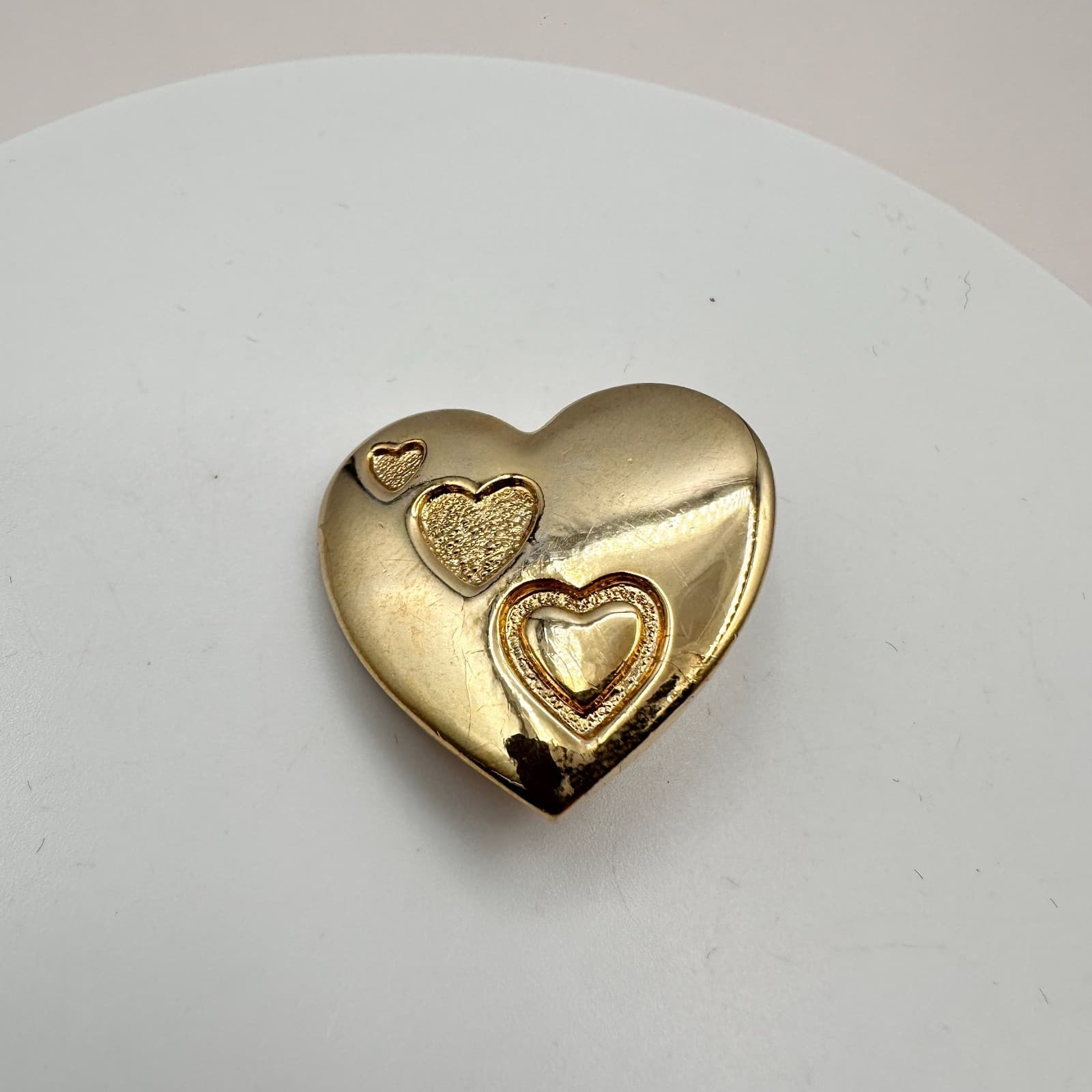 Vintage 80s Variety Gold Tone Embossed Three Hearts in Heart Brooch Pin Jewelry - Thumbnail 2