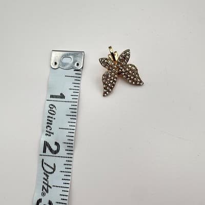 Vintage 90s Gold Tone Pave Clear Rhinestone Butterfly Clip-on Earrings Jewelry - Thumbnail 7