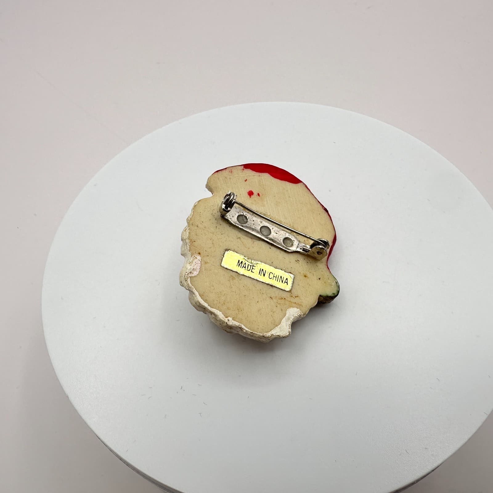 Vintage 80s Father Christmas Chalkware Holly Brooches Yuletide Lapel Pin Jewelry - Thumbnail 7