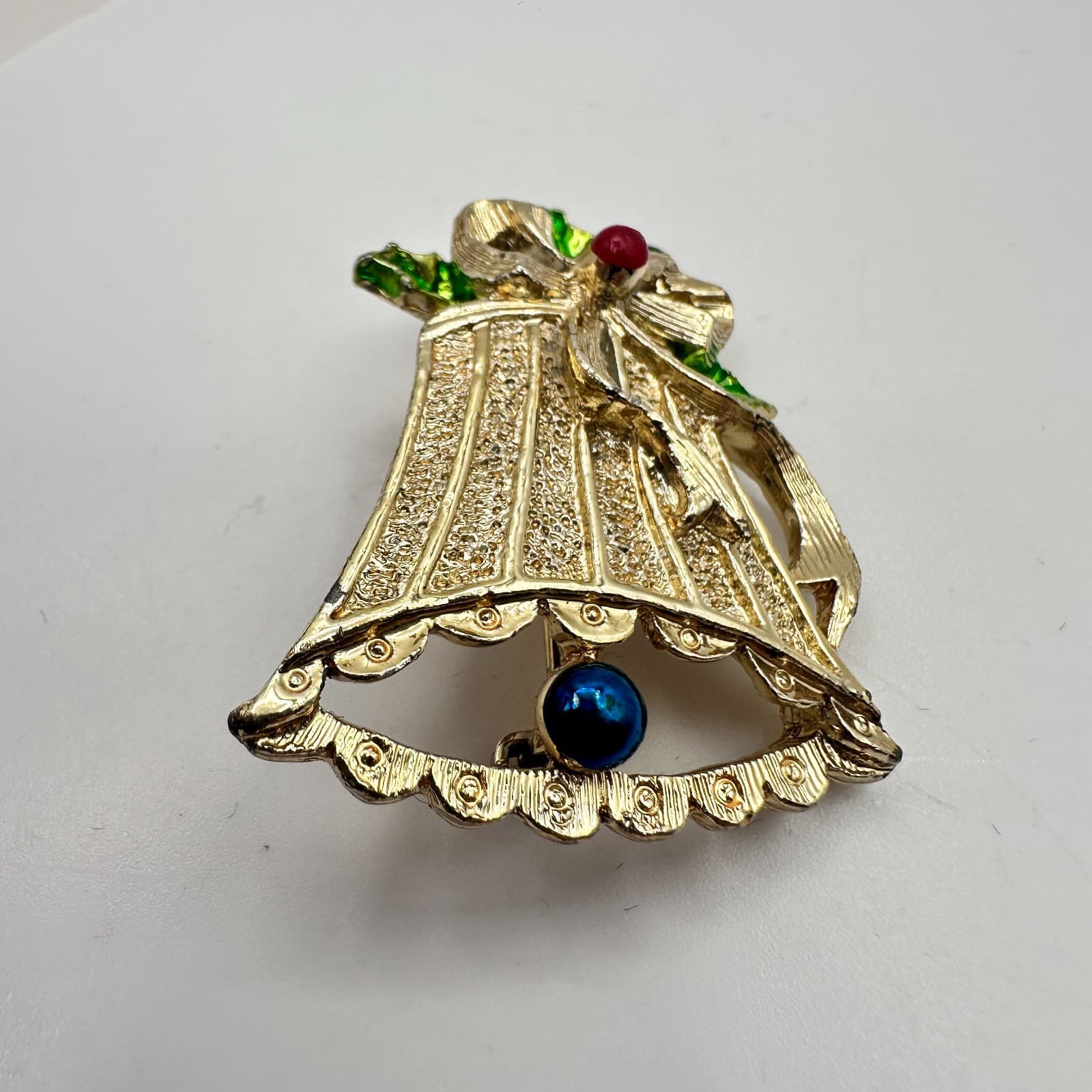 Vintage 80s Gerry’s Christmas Bell Brooch Gold Tone Enamel Holly Beads Pin - Thumbnail 3