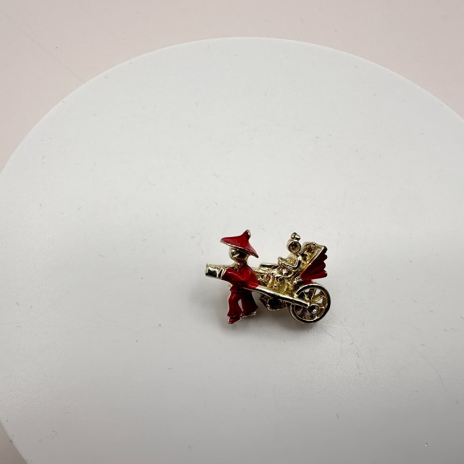 Vintage 90s Gold Tone Red Enamel Rickshaw Brooch Pin Women's Classic Jewelry - Thumbnail 3