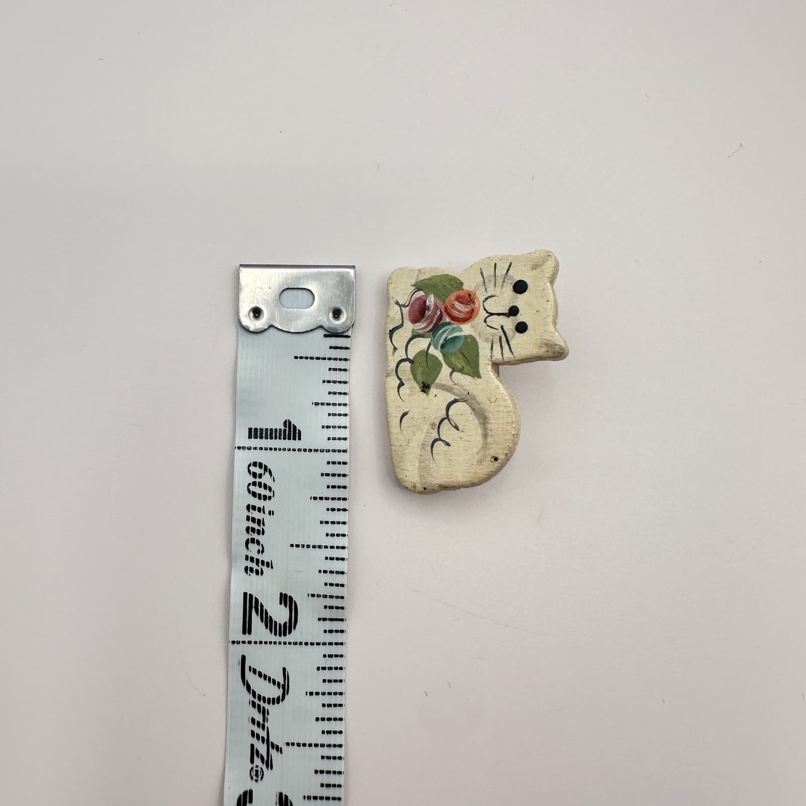 Vintage 90s Floral Hand Painted Folk Art Wooden Cat Brooch Pin Classic Jewelry - Thumbnail 6