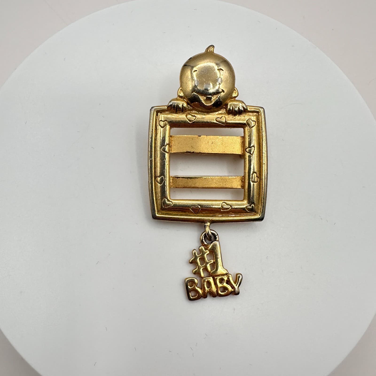 Vintage 90s Gold Tone #1 Baby Picture Frame Brooch Pin Charm Motherhood Jewelry - Thumbnail 3