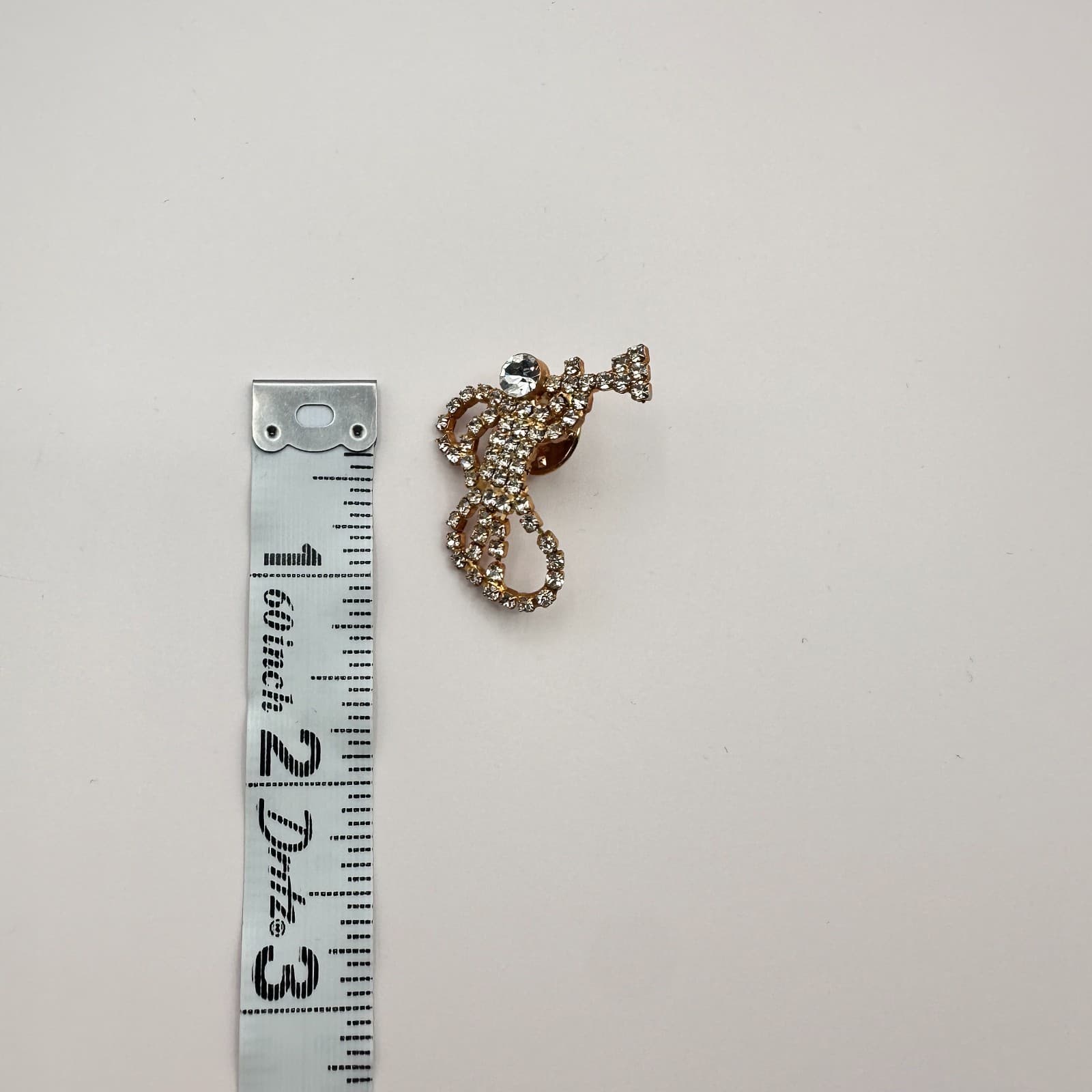 Vintage 80s 90s Gold Tone Angel Playing Trumpet Brooch Pin Clear Glass Jewelry - Thumbnail 8