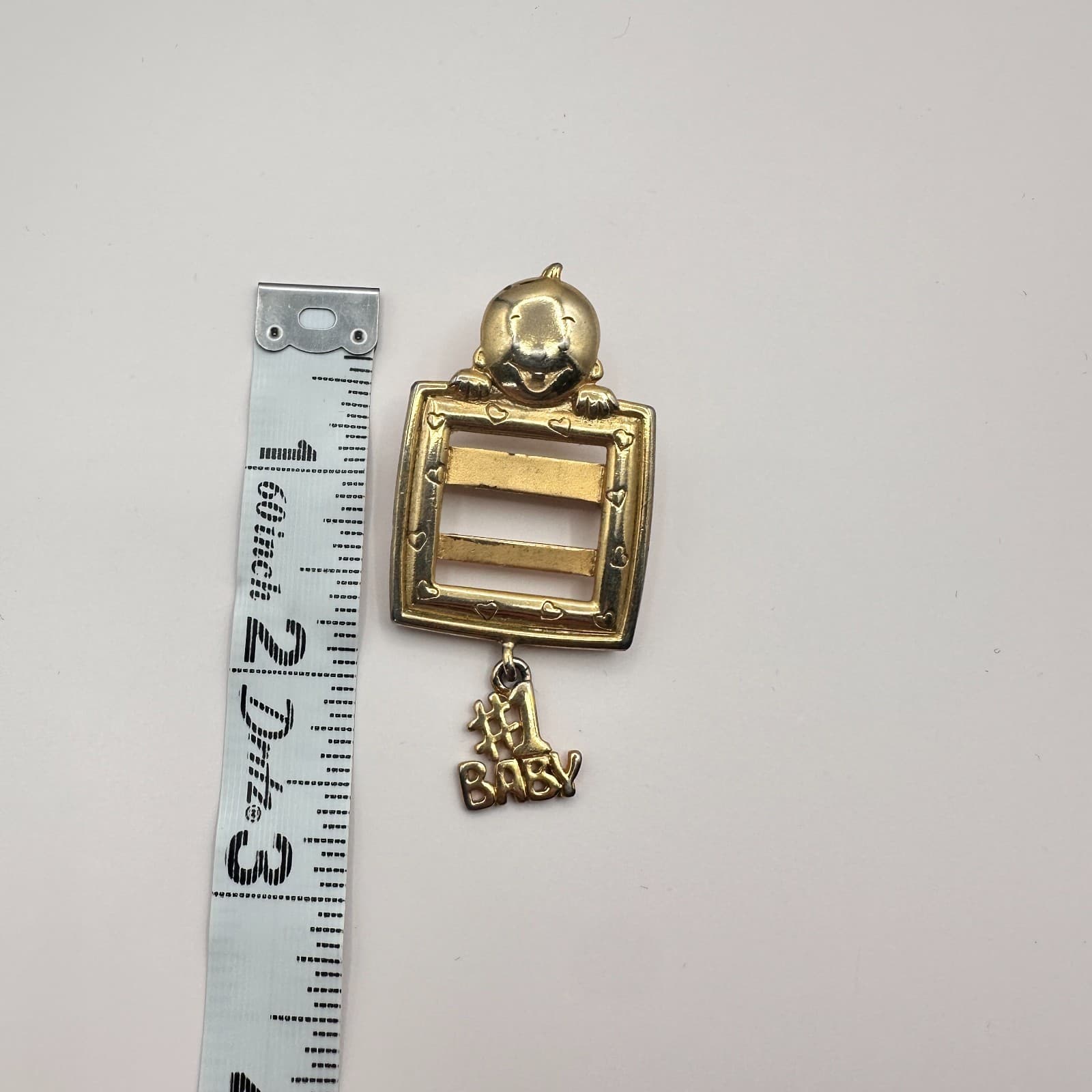 Vintage 90s Gold Tone #1 Baby Picture Frame Brooch Pin Charm Motherhood Jewelry - Thumbnail 6