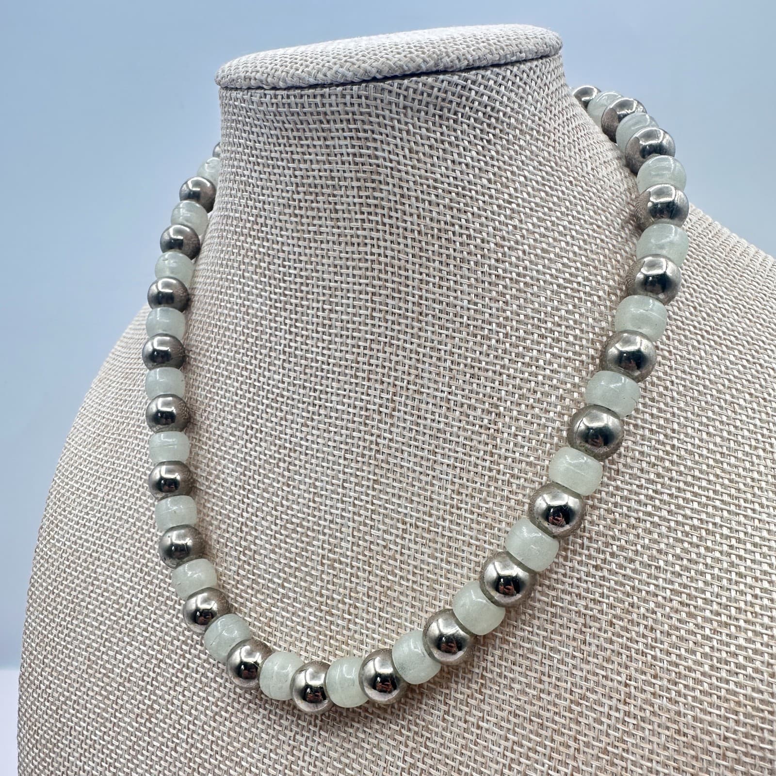 Vintage 90s Silver Tone Sage Green Glass Bead Necklace Choker Minimalist Jewelry - Thumbnail 6