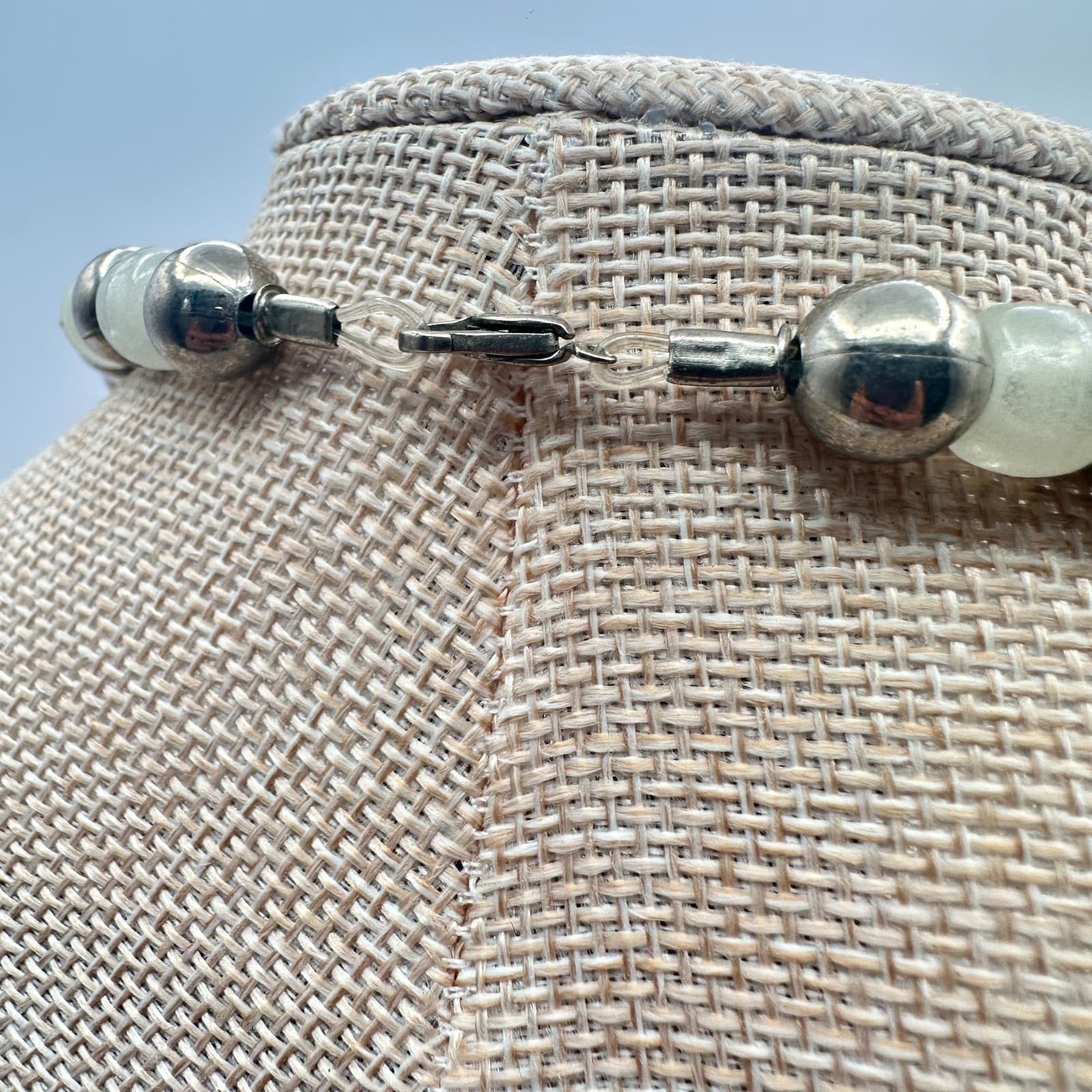 Vintage 90s Silver Tone Sage Green Glass Bead Necklace Choker Minimalist Jewelry - Thumbnail 8