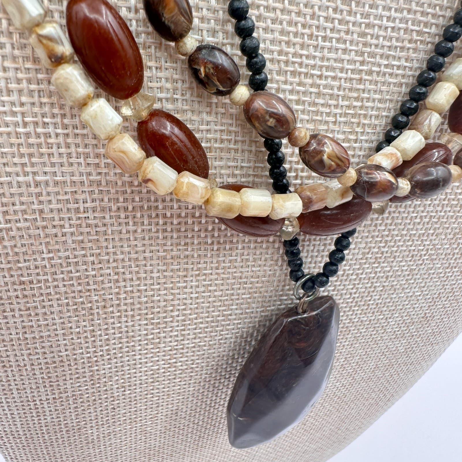 Vintage 80s Multi-Strand Earth Tone Beaded Layered Necklace Faux Stone Jewelry - Thumbnail 6