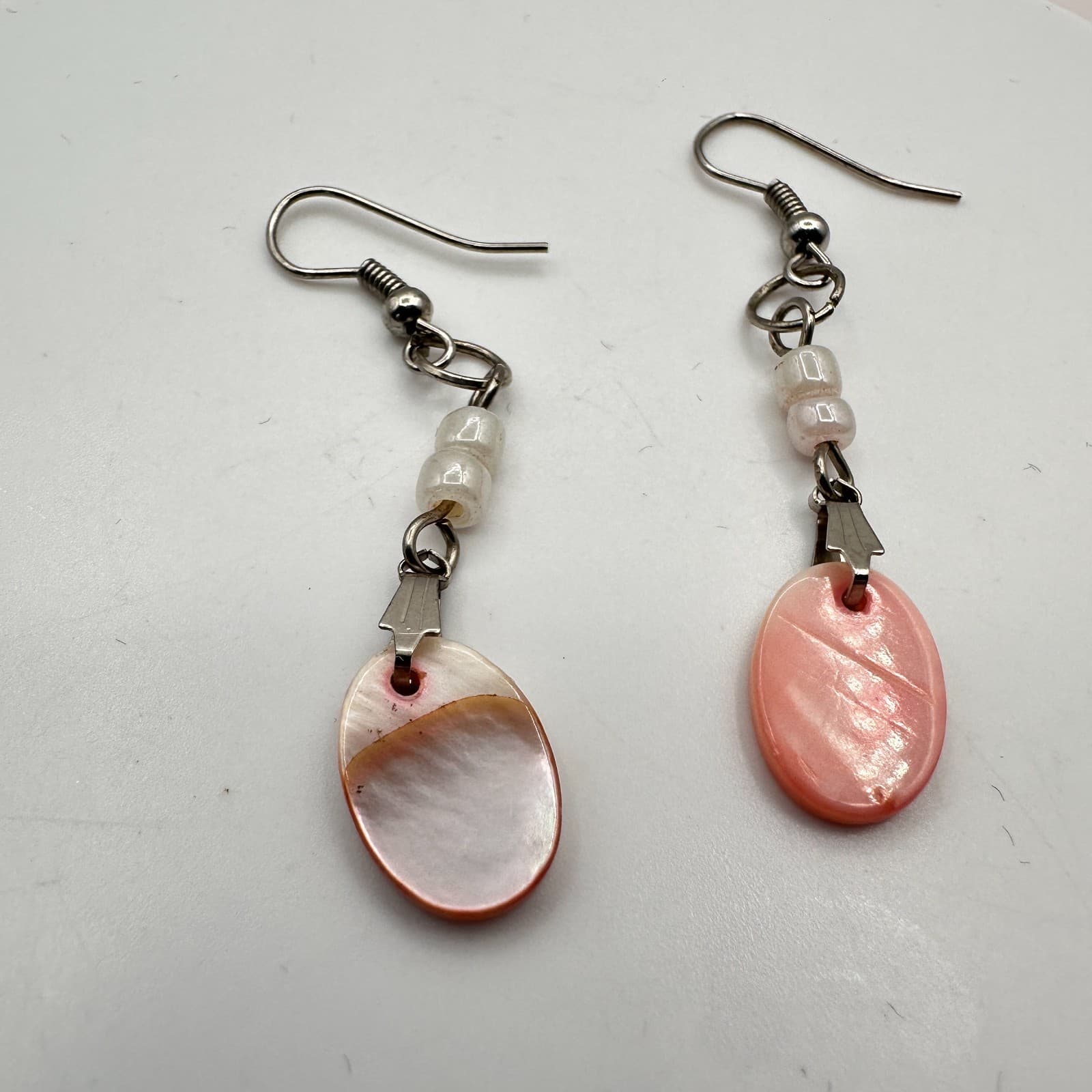 Vintage Y2K Mother of Pearl Shell Beaded Dangle Earrings Women's Classic Jewelry