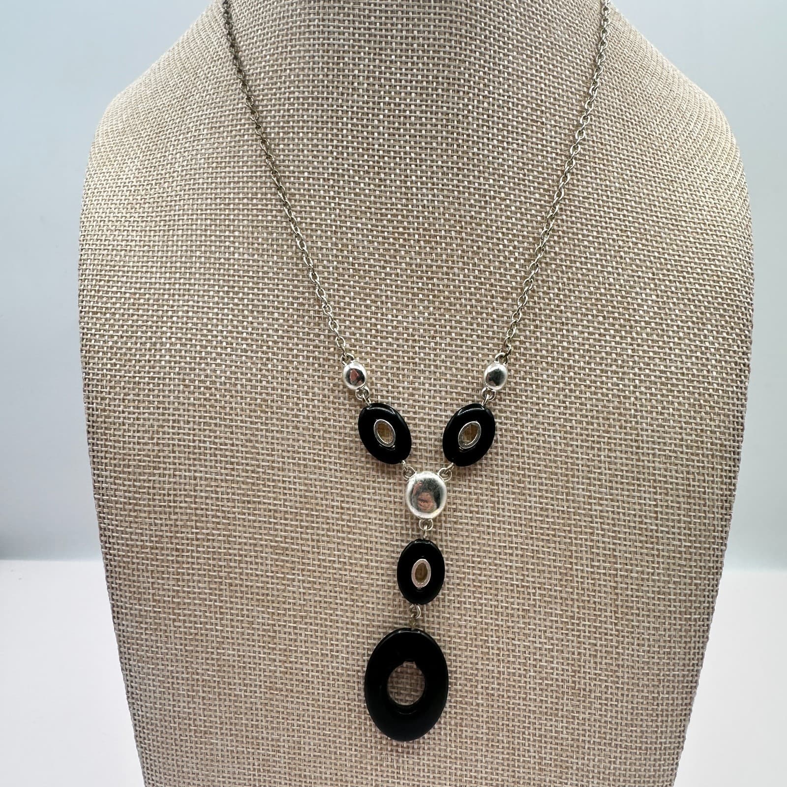 Vintage 80s Silver Tone Black White Enamel Round Pendant Statement Retro Jewelry - Thumbnail 8