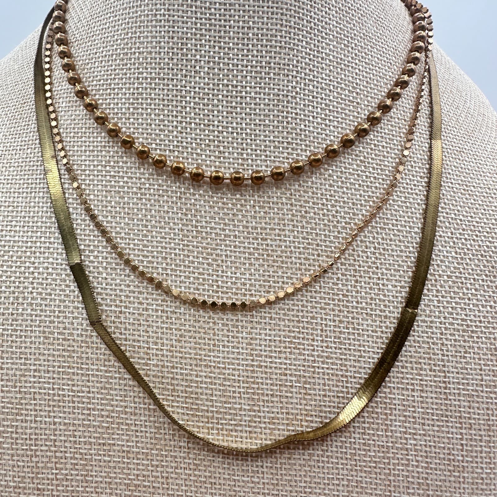 Vintage 80s Gold Tone Layered Necklace Snake Herringbone Bead Statement Jewelry - Thumbnail 2